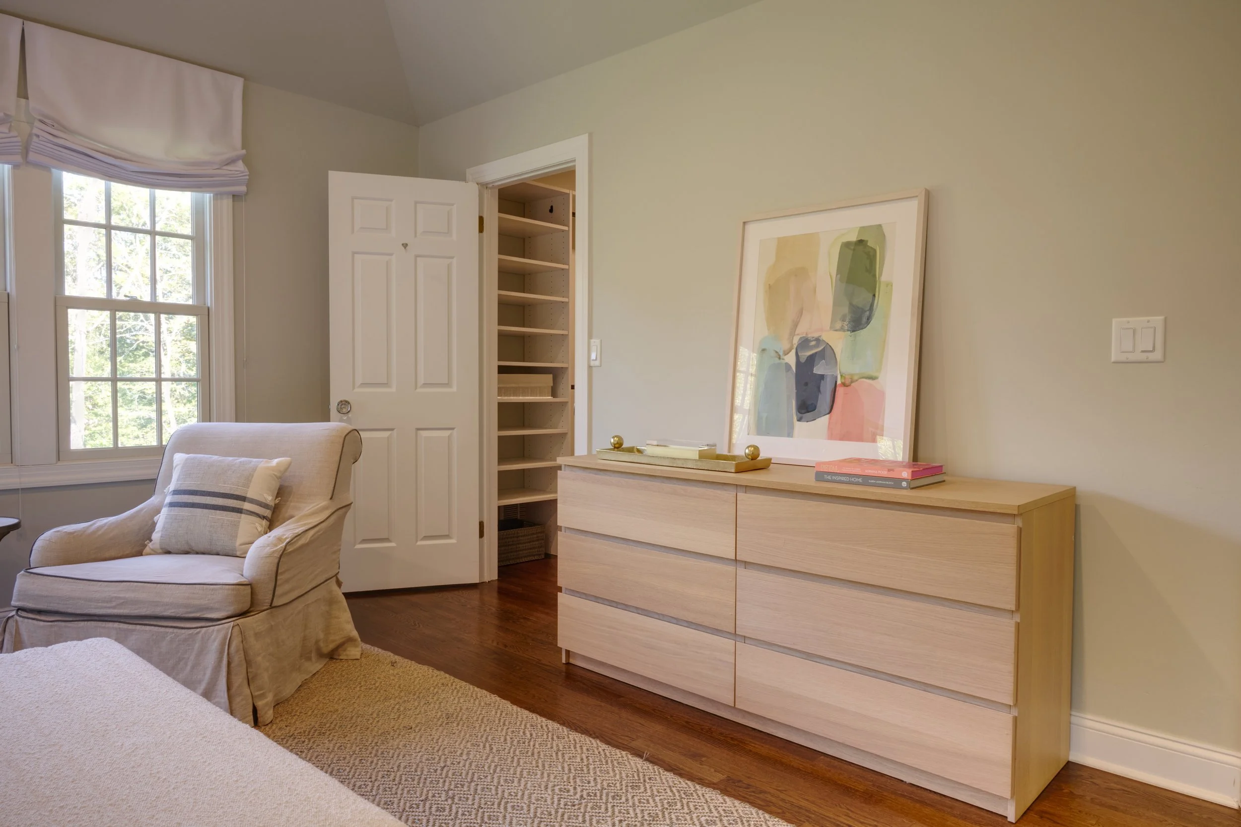 Bedroom2a.jpg