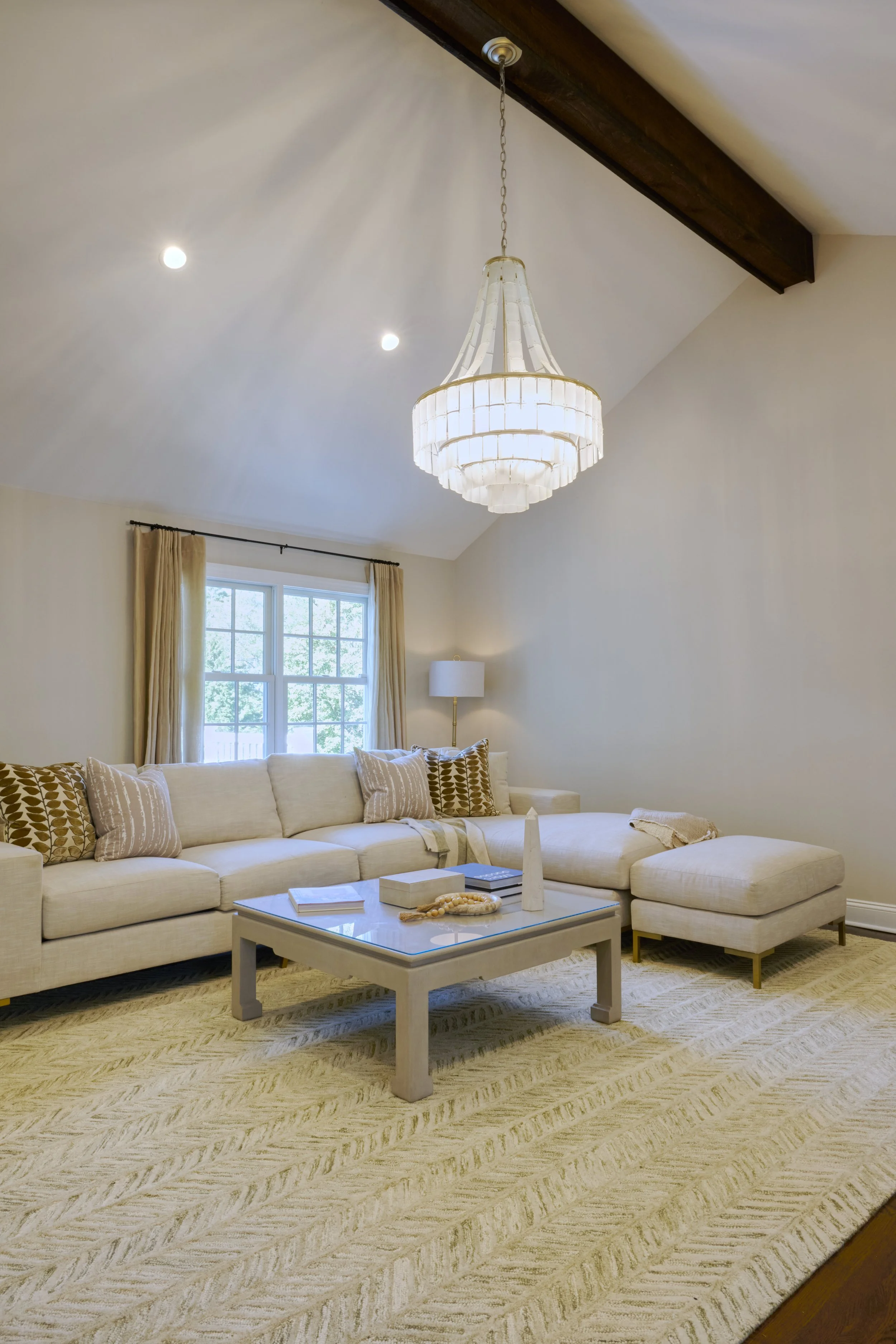 LivingRoom3.jpg