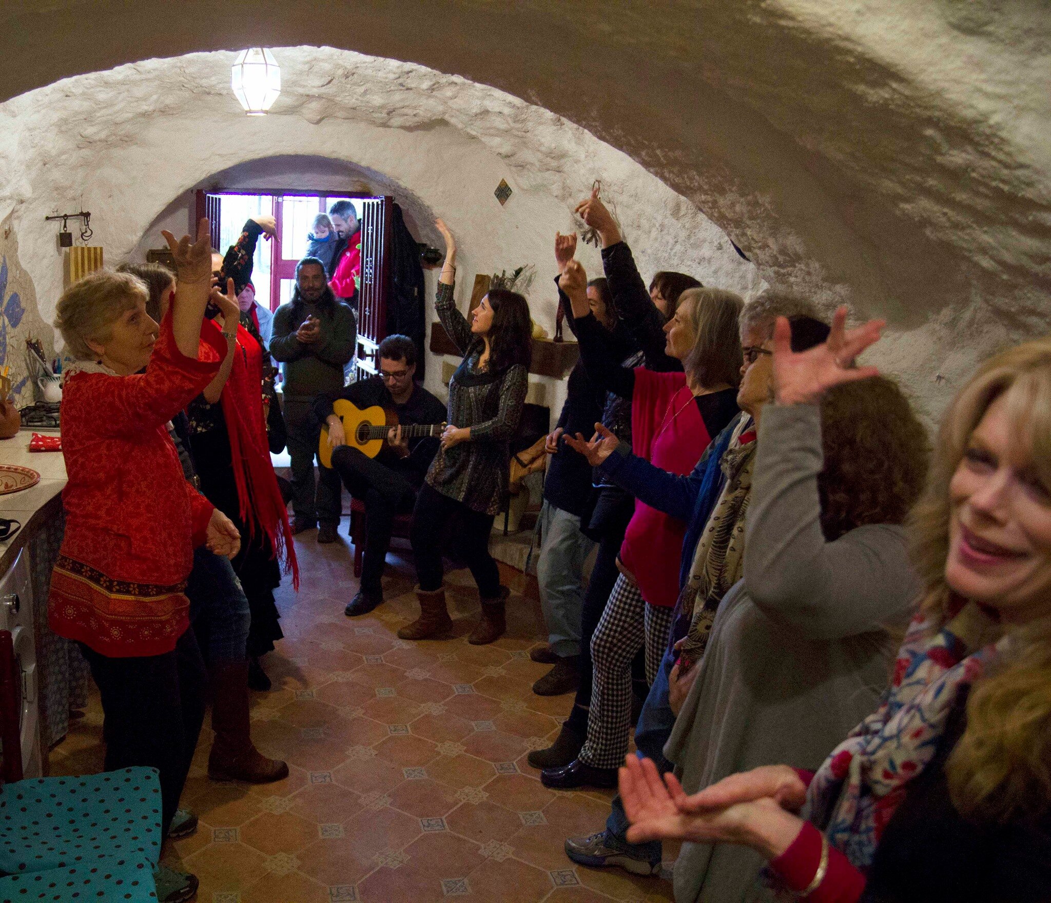 dt spain cave flamenco sacromonte.jpg