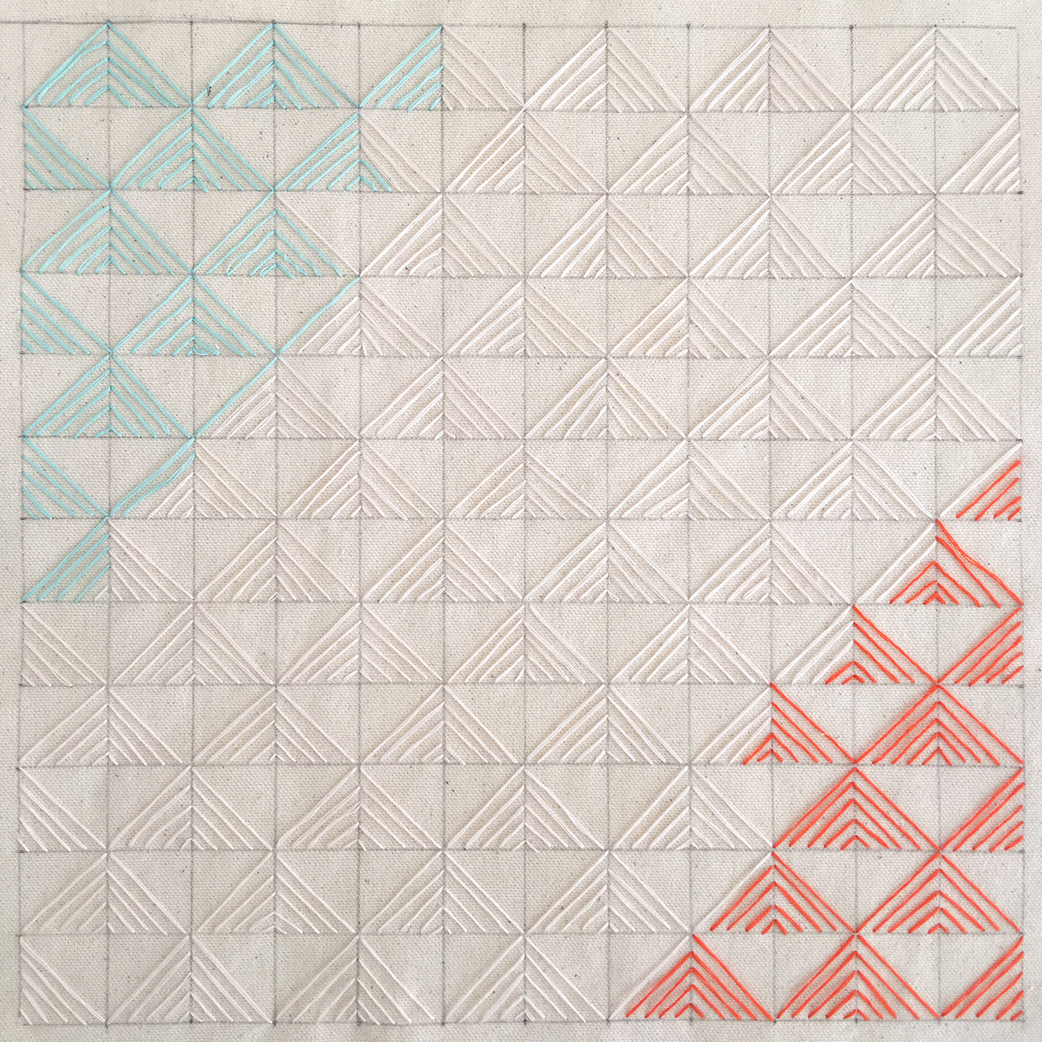 TurqOrange-Triangles-close-solo-web.png
