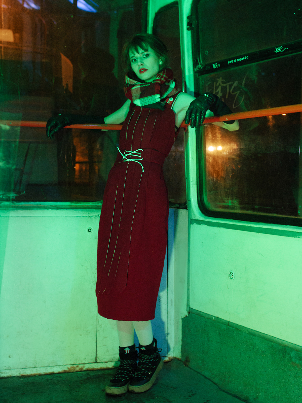 Ruxandra_shop_Fork_dress_inside_the_trolley chill.jpg