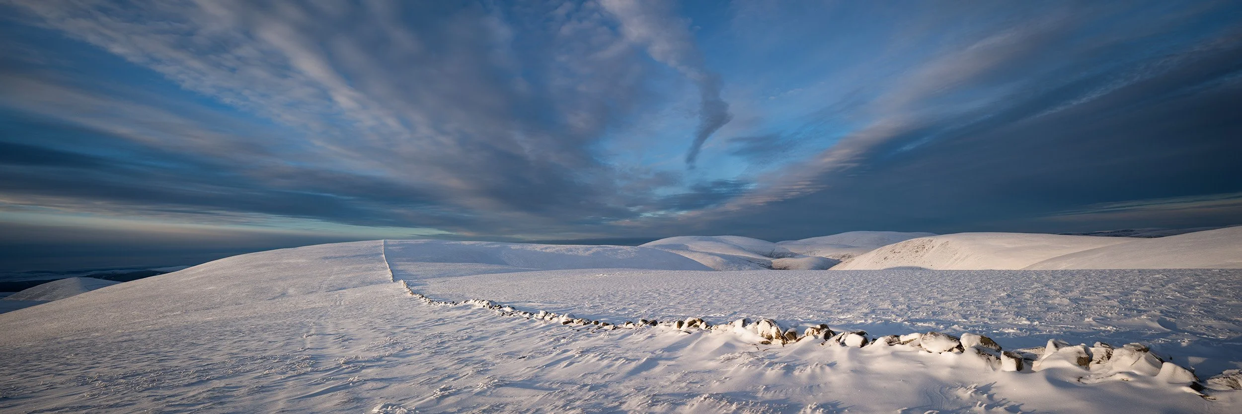  Arctic sunset on Molls Cleuch Dod. 