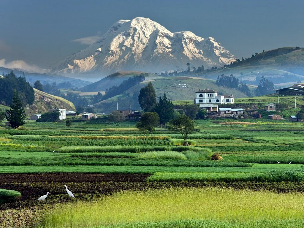 mount-chimborizo-ecuador-equator-tallest-mountain.jpg
