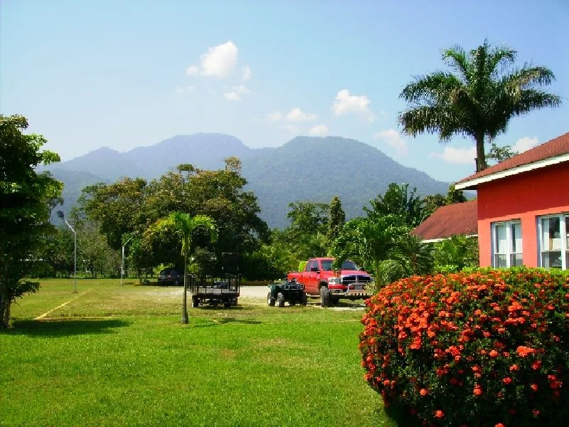 PICT0028 - Copy - Copy.JPG