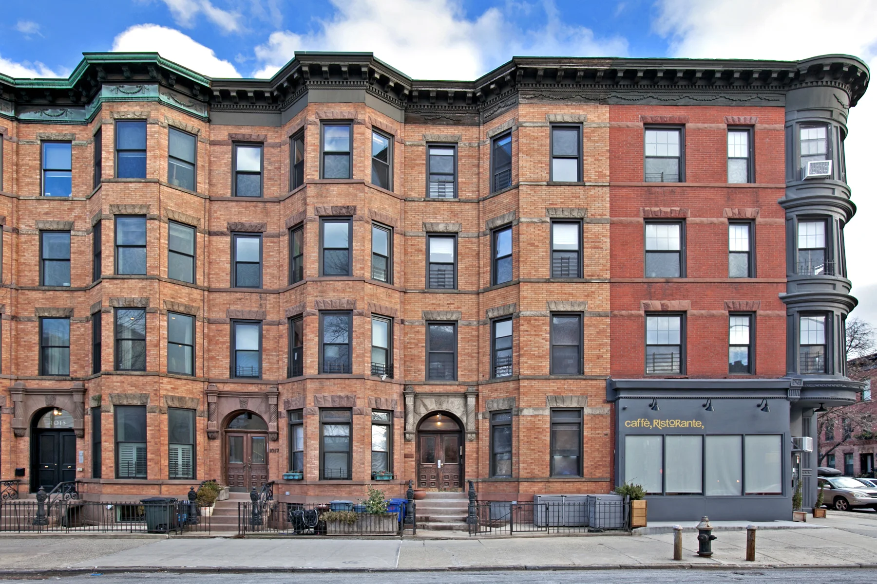 1019 8th ave exterior_IMG_0096.jpg