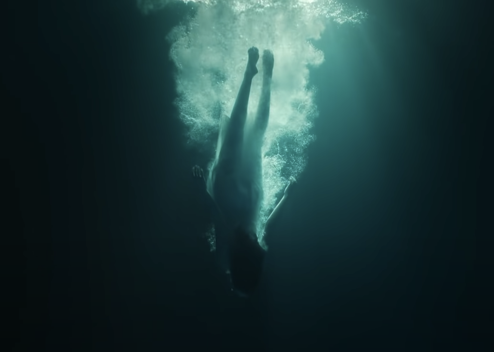 Lomepal - Trop beau (Music Video)