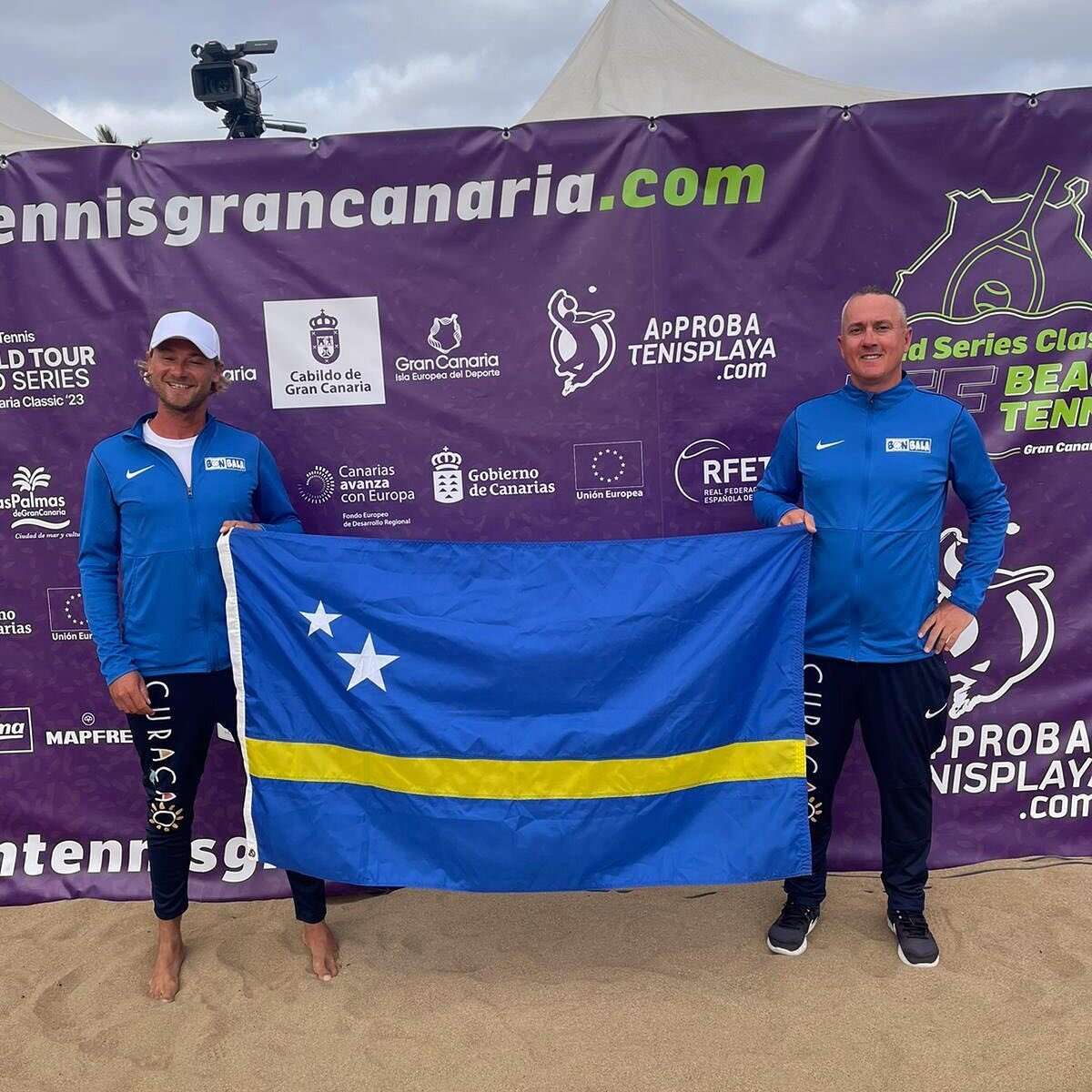 Coach Manu &amp; Coach Jori are off to their next tournament: The Beach Tennis World Championships in Italy!! They&rsquo;ve played a great Tournament in Gran Canaria but unfortunately did not pass the qualification rounds. Follow the finals of the To