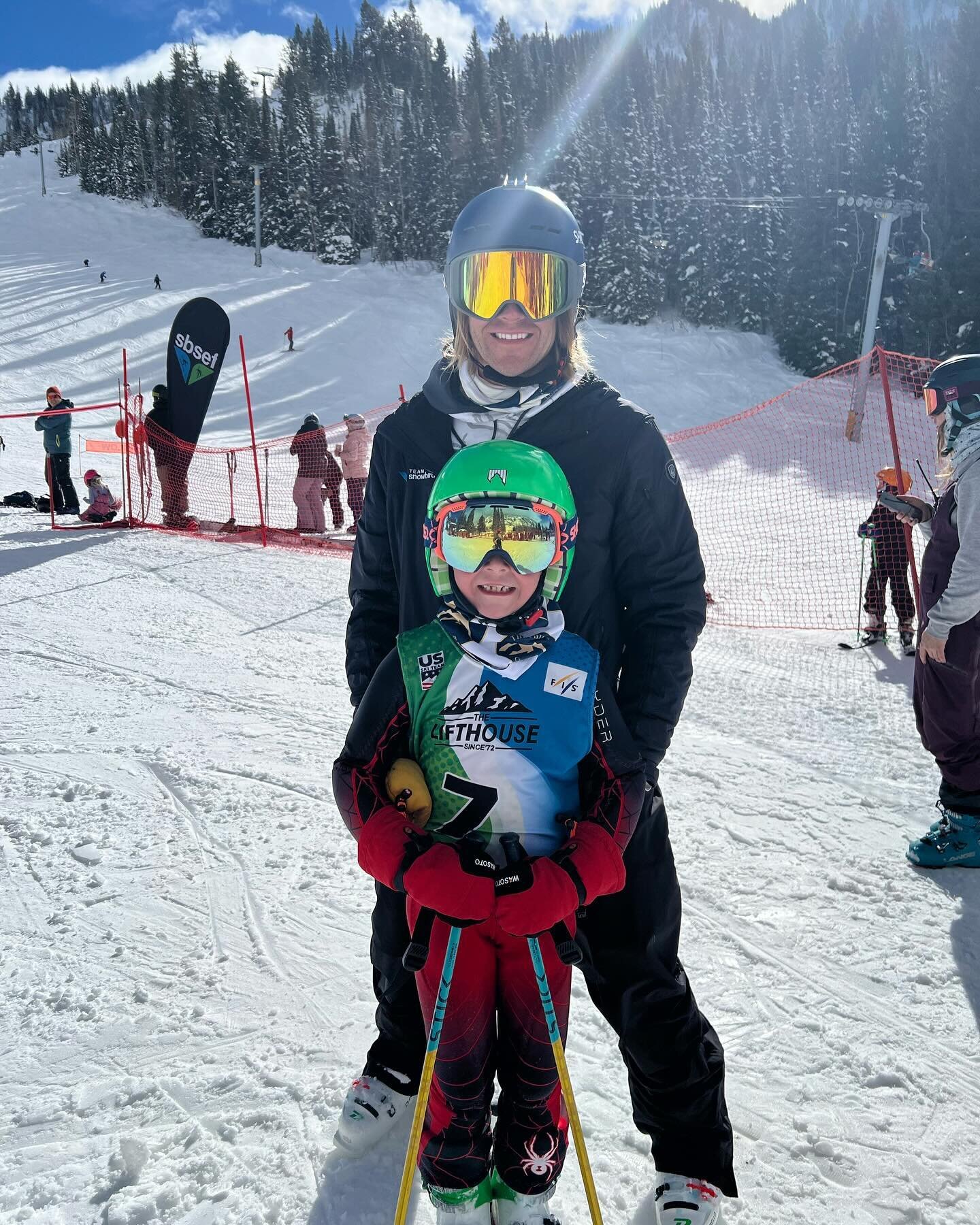 Cookie Cup 2024 🍪 was a success! Gus threw down two fast runs to put him on top for the U8&rsquo;s and 4th overall. More importantly, he had the time of his life as did I! I&rsquo;m so grateful to be able to coach my kids and coach alongside @skicoa