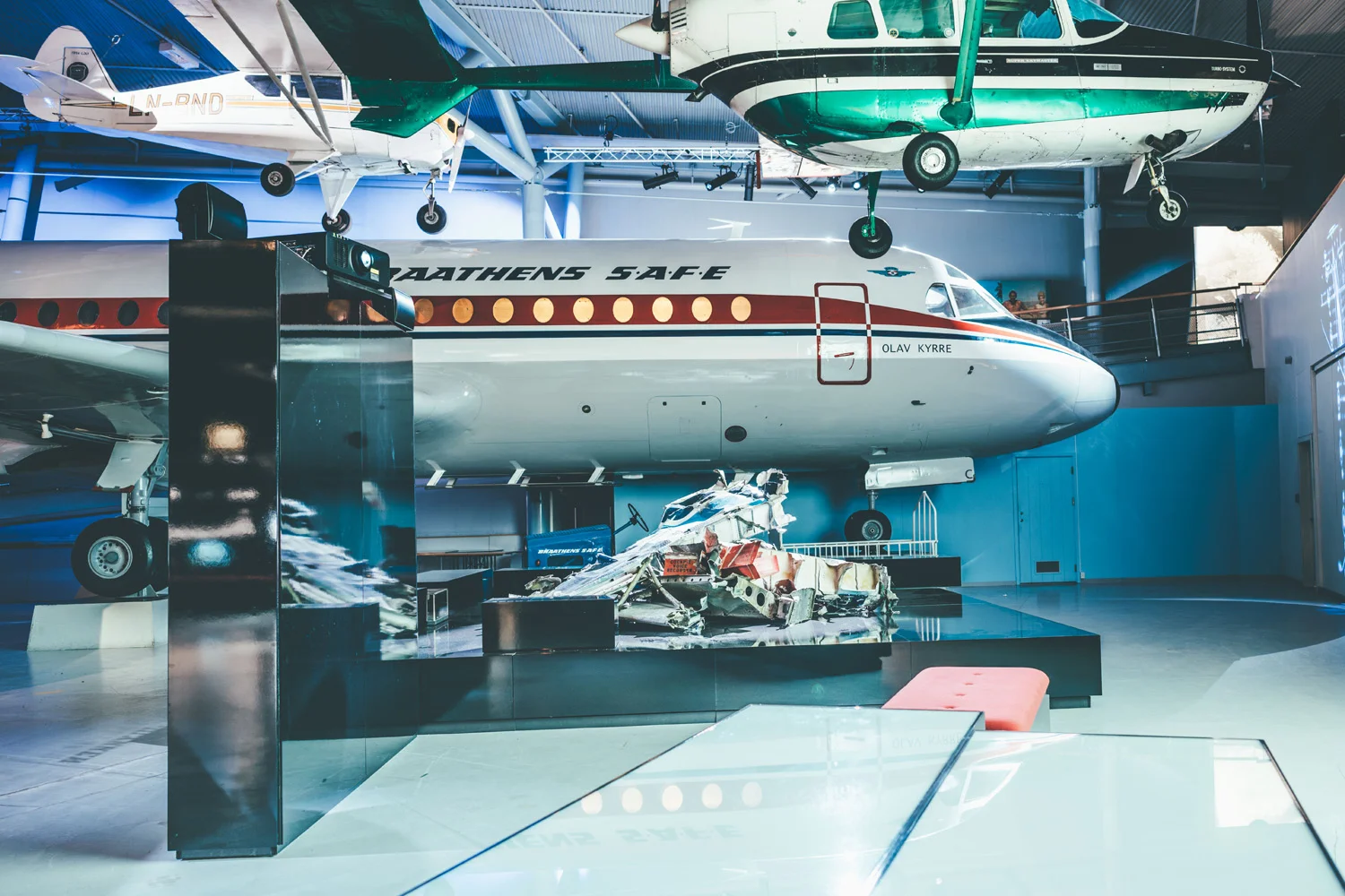 The Civil Aviation exhibit highlights the Luftfartsmuseum’s extensive aviation collection, utilising historical footage alongside dramatic lighting and soundscapes which bring the aircraft to life.