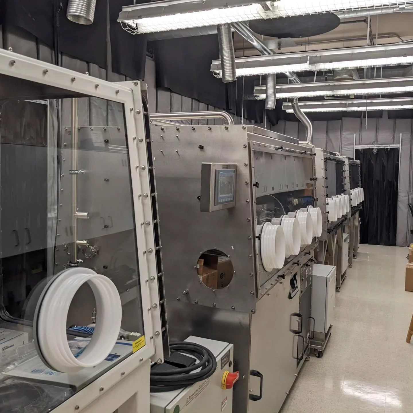 We have had a busy summer.  Last week we welcomed Micheal from LC Tech who installed the gloveboxes for the 2D Quantum Materials Pipelines for the MonArk NSF Quantum Foundry. These will house our robotic instruments and fabrication equipment so that 