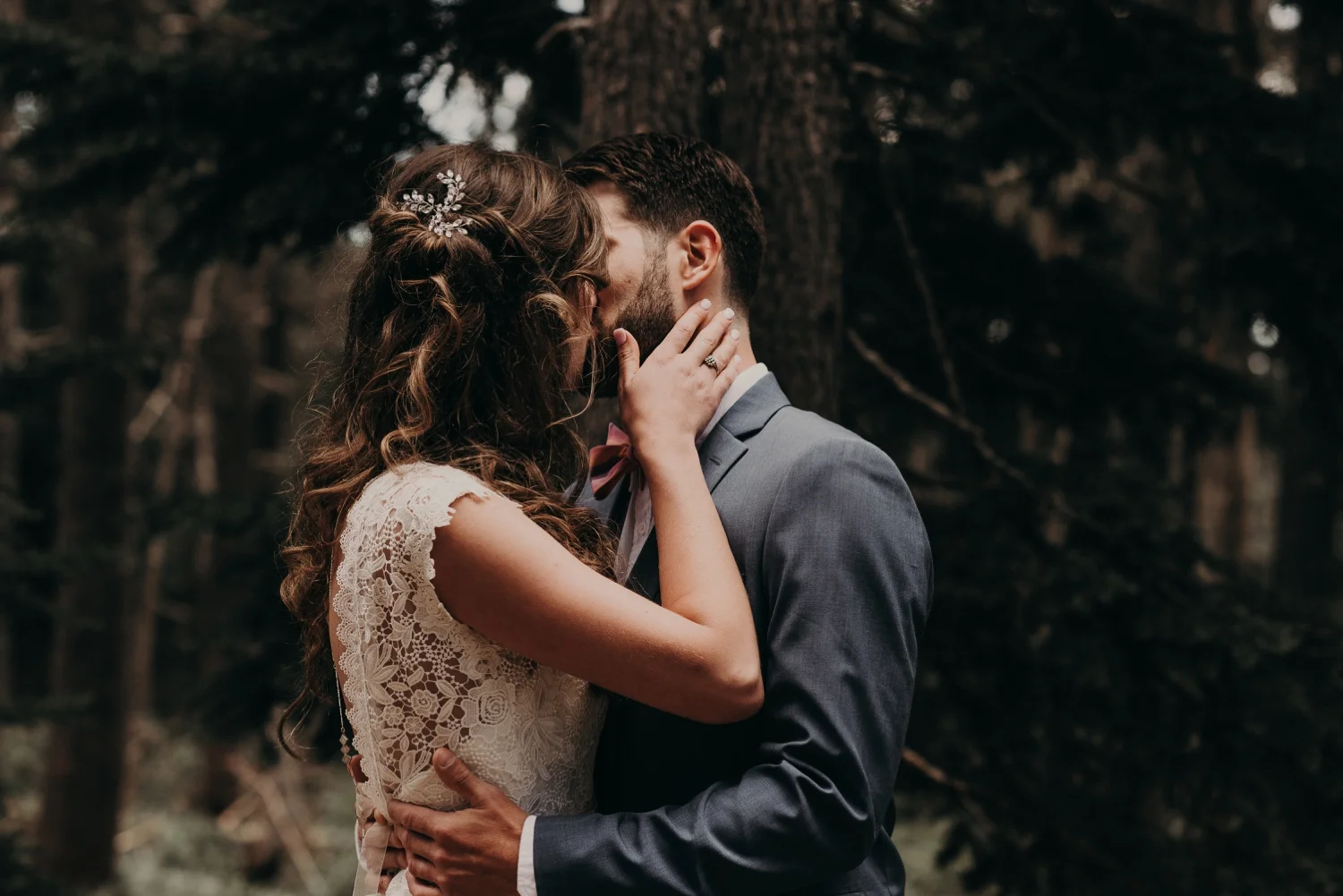Olivia_Kyle_Mt_Hood_Wedding_0219.jpg