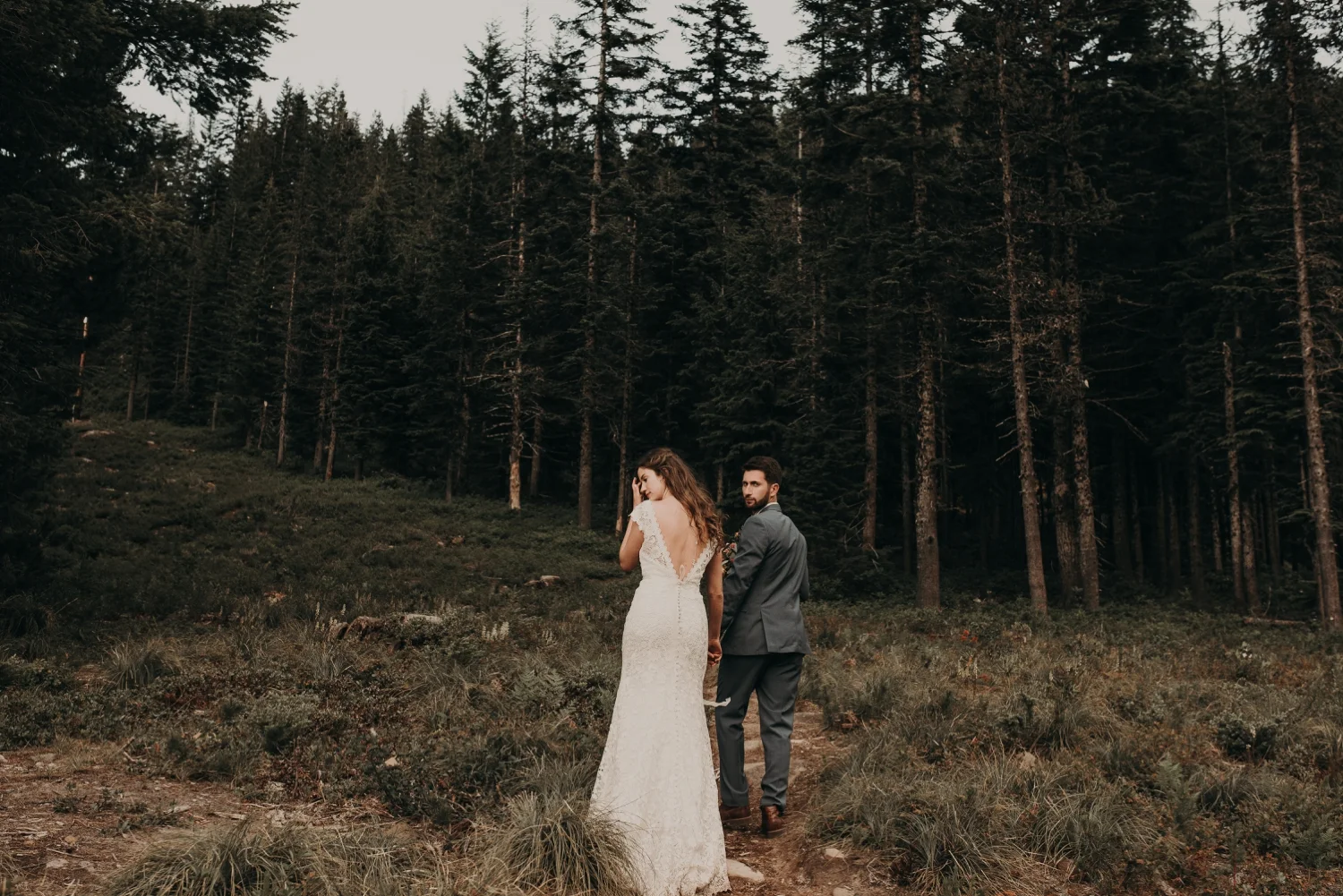 Olivia_Kyle_Mt_Hood_Wedding_0287.jpg