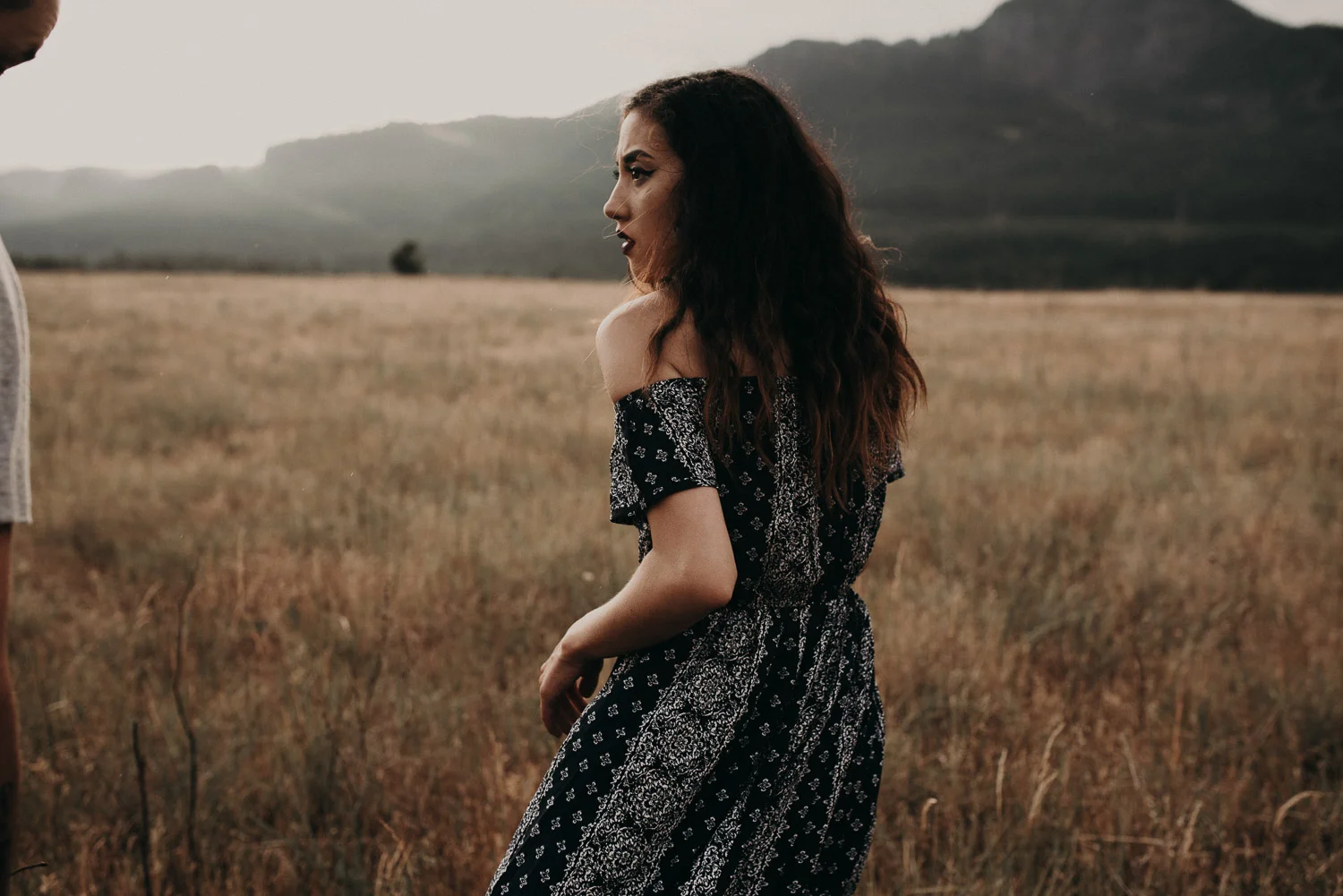 aleyshajosh-columbia-river-shoot-21.jpg