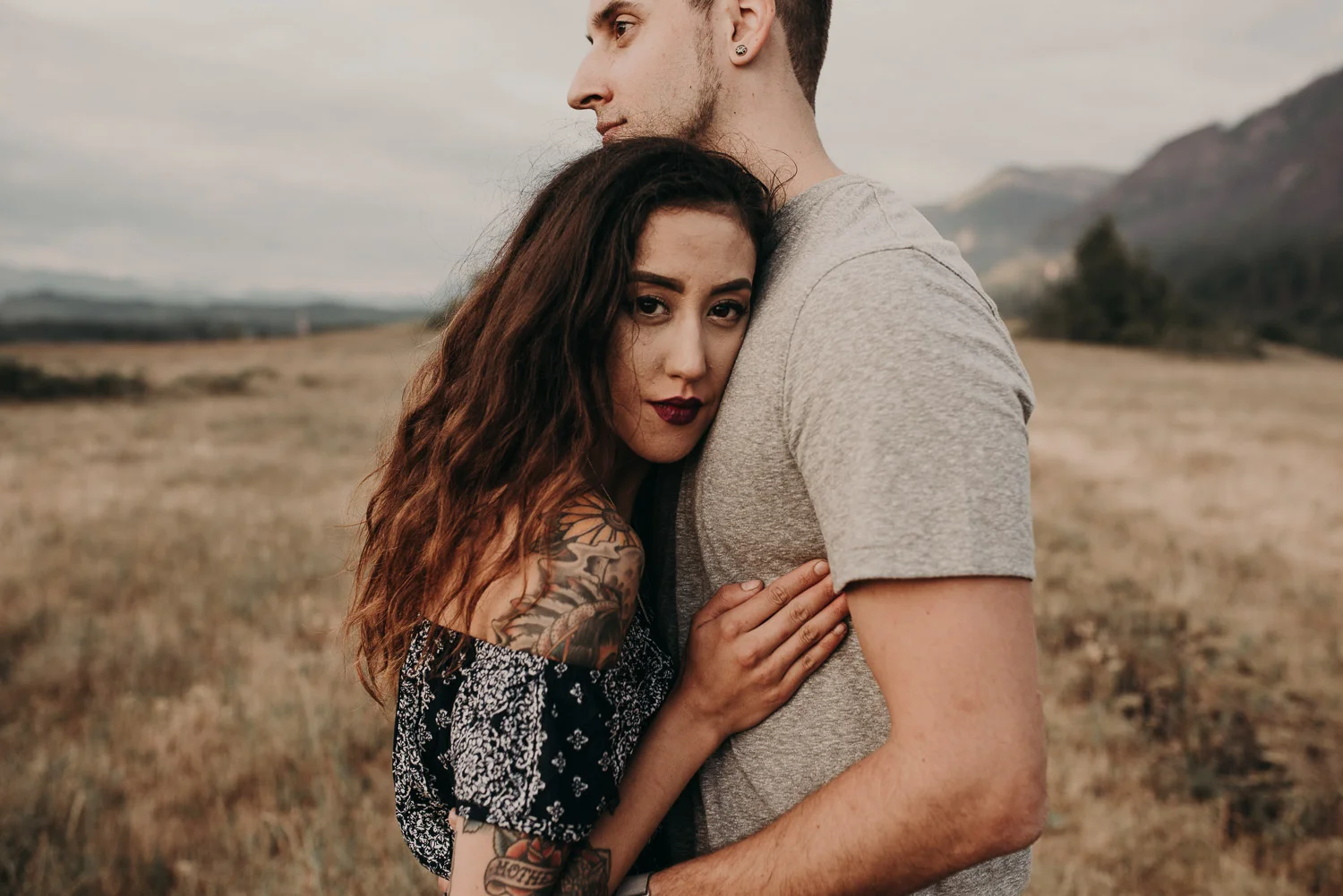 aleyshajosh-columbia-river-shoot-63.jpg