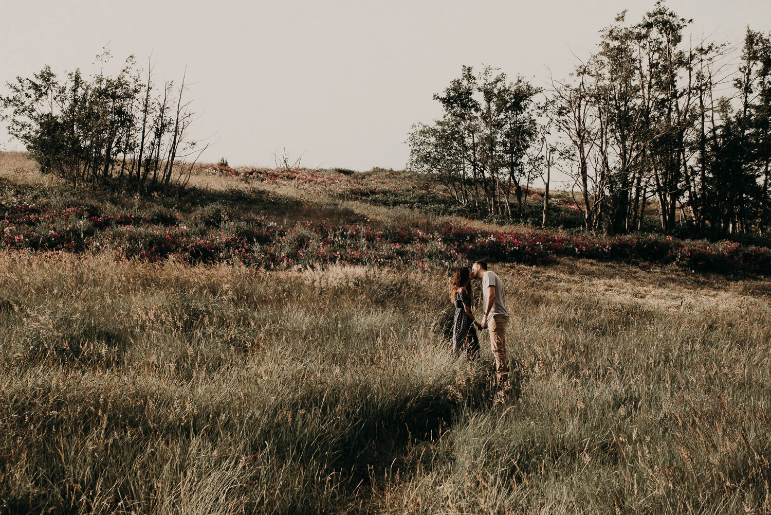 aleyshajosh-columbia-river-shoot.jpg