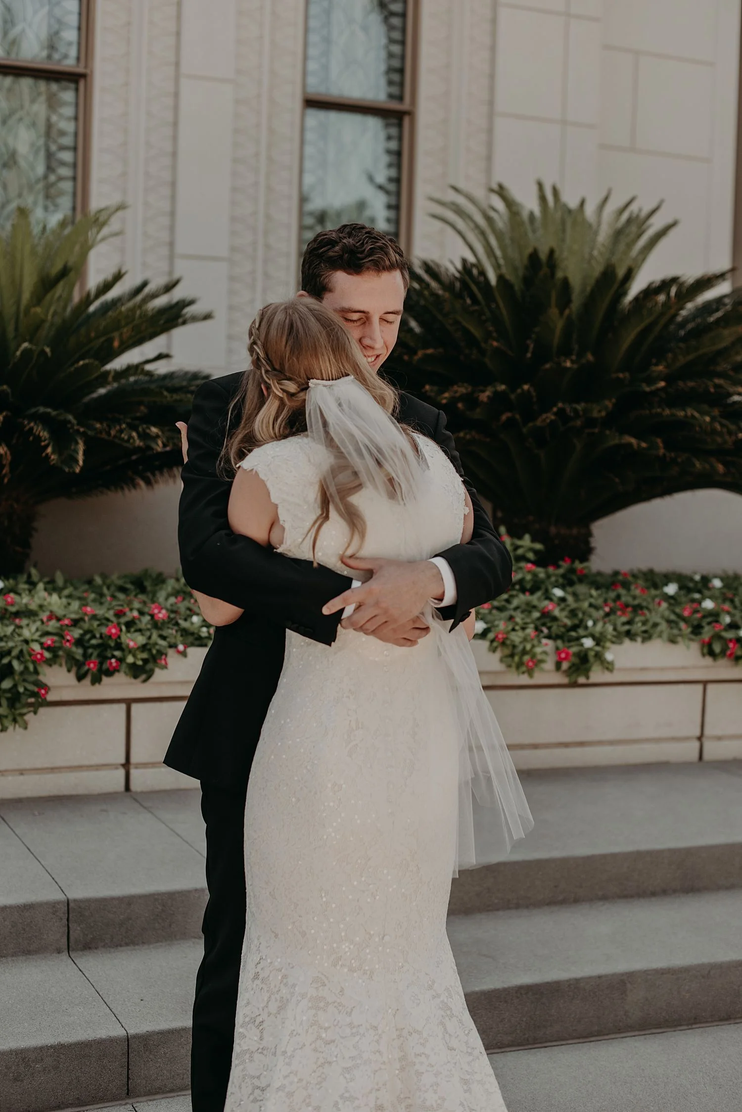 Abby_Andrew_Scottsdale_Arizona_Wedding_0847-1.jpg