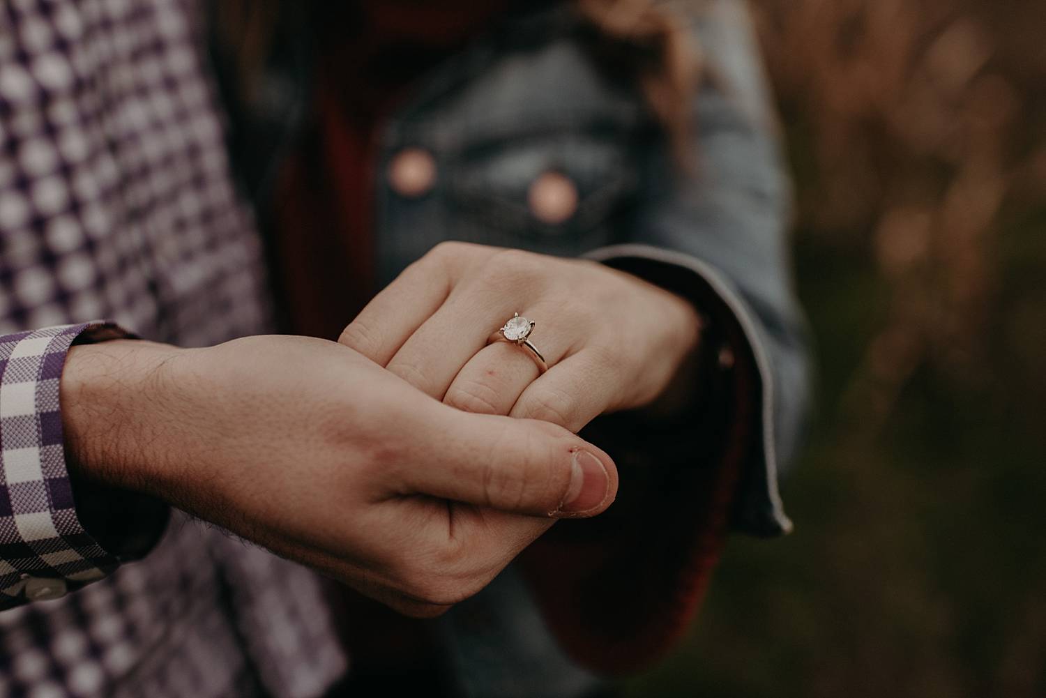 vancouver_lake_engagement_session_jake_and_jessica_0997.jpg