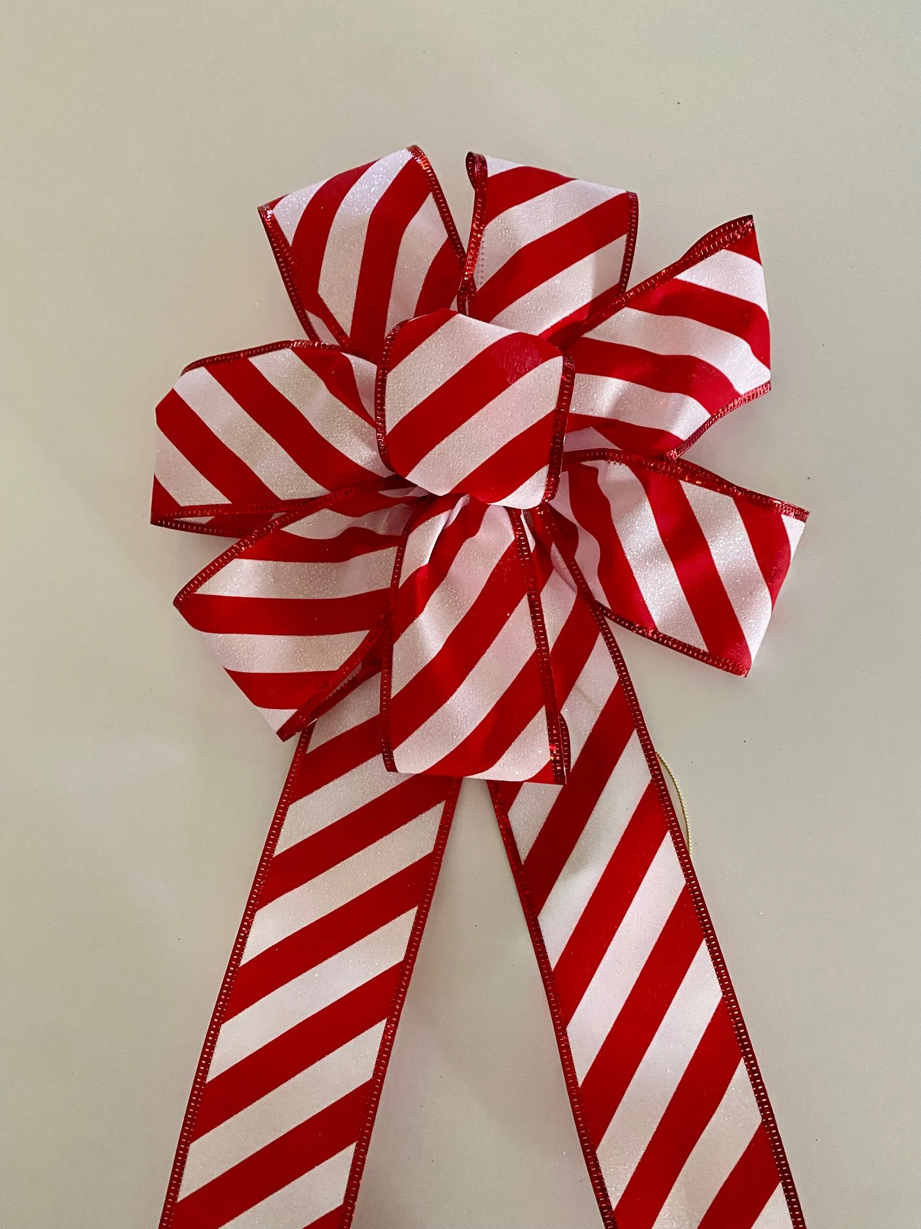 9B2E7FD4-A6E9-4333-AF25-B8A88BA205B9