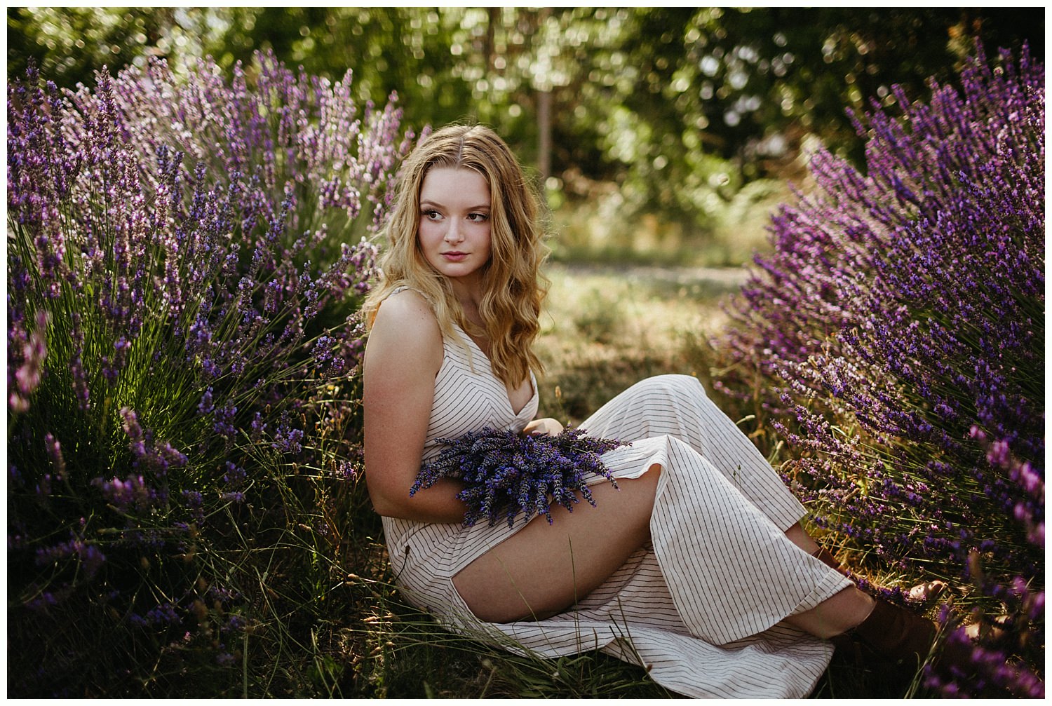 lavender-field-senior-pictures-portland-oregon_0008.jpg