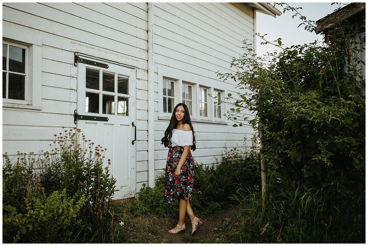  High school senior portraits in Portland, Oregon. 