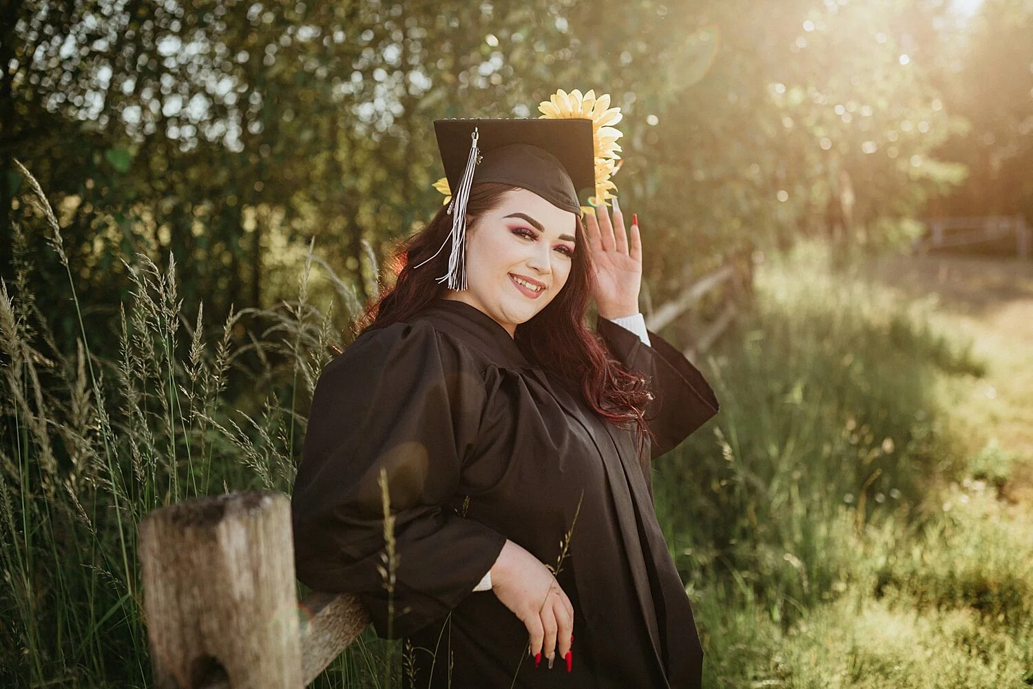 Makayla | Cap &amp; Gown Senior Photos
