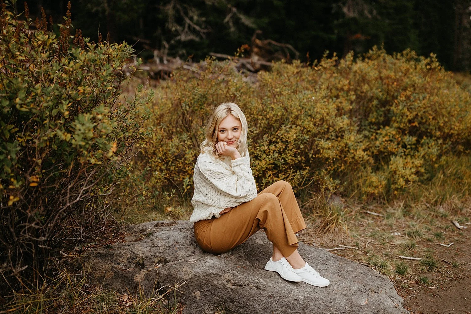 Delaney | Forest Senior Portraits