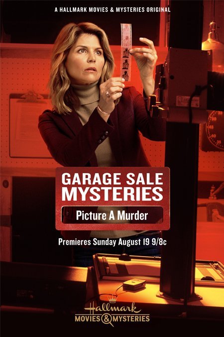 Garage Sale Myseries - Picture a Murder.jpg