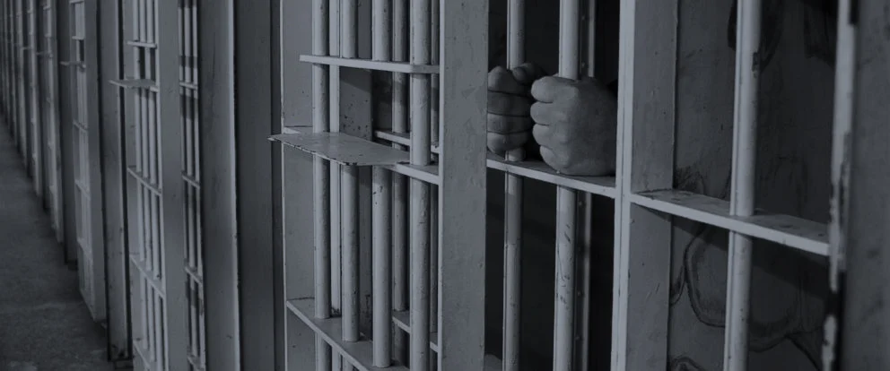 GTY-Jail-MEM-170503_12x5_992.jpg