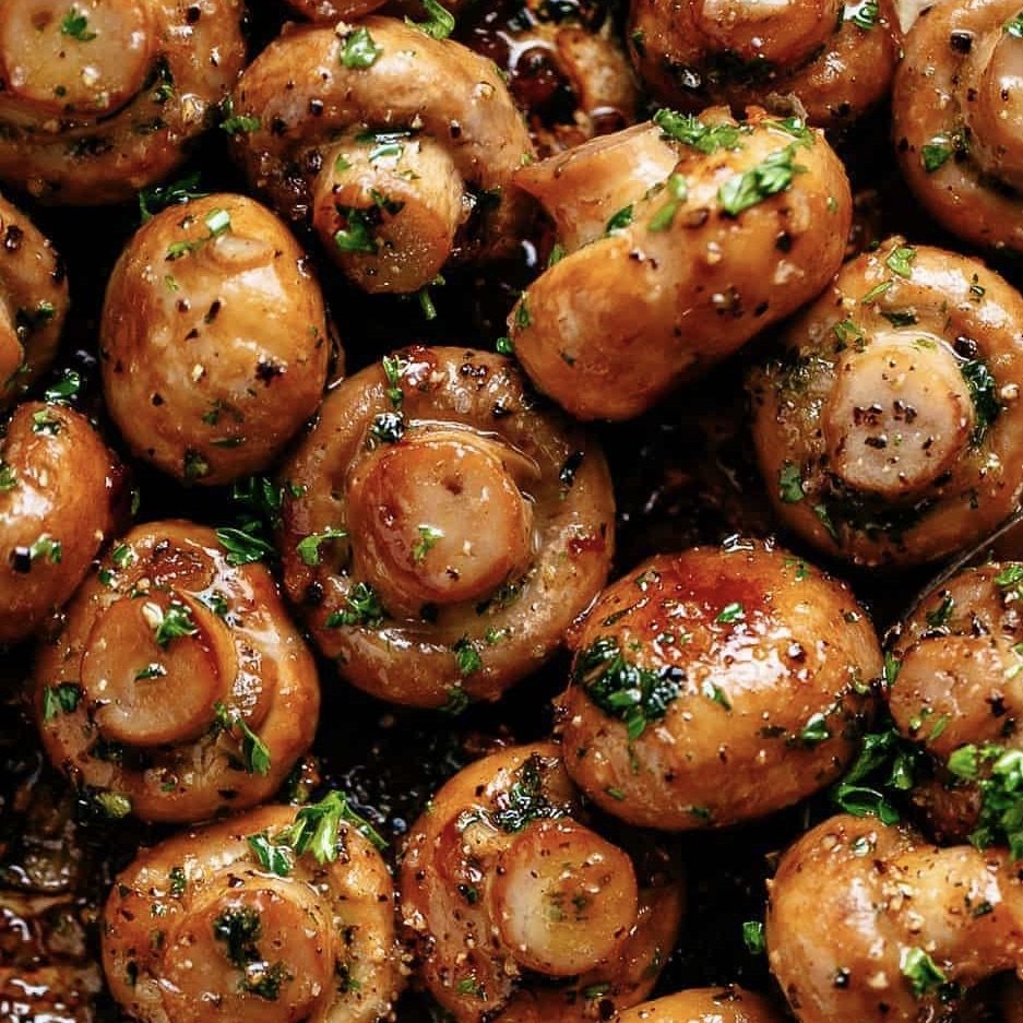 (t) Garlic-Thyme Cremini Mushrooms