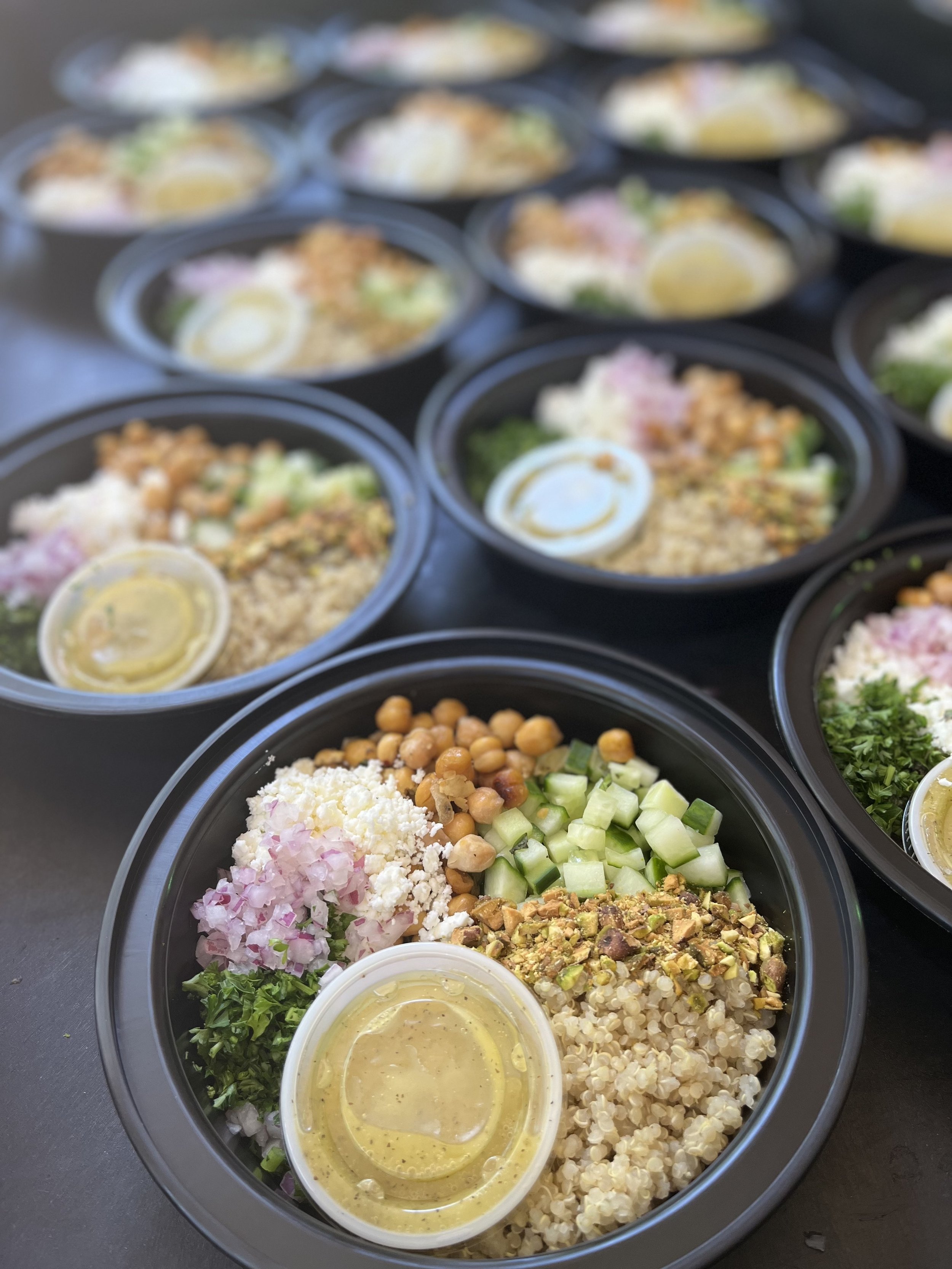 BMK "Friends Salad"