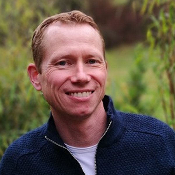 bio_600x600_gerwin.jpg