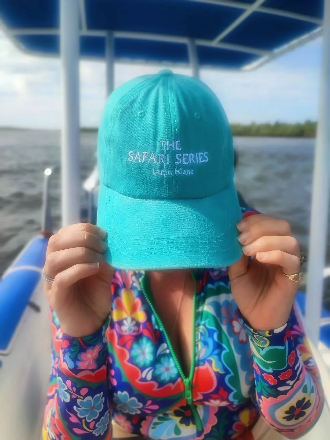 Where are you booking for your next holiday? The answer is staring you in the face 🧢☝️! 

Get in touch to find out more, including info on our special opening offer ✨ for the months of September &amp; October:
📨 reservations@safari-series.com 

#Ch