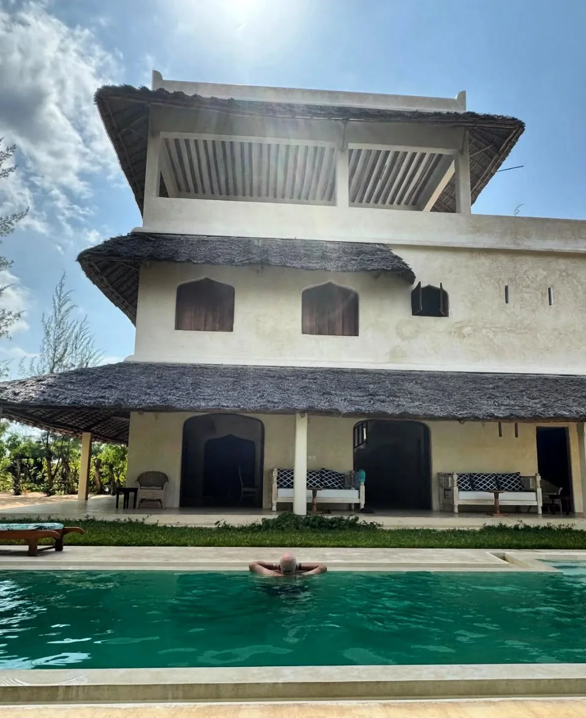 All the fun, none of the stress! This Christmas has been super relaxing for our guests, who visited us from England after a great safari at our sister-property, @safari_series_lolldaiga. 

A big seafood BBQ celebrated the day, and then an hour of wat