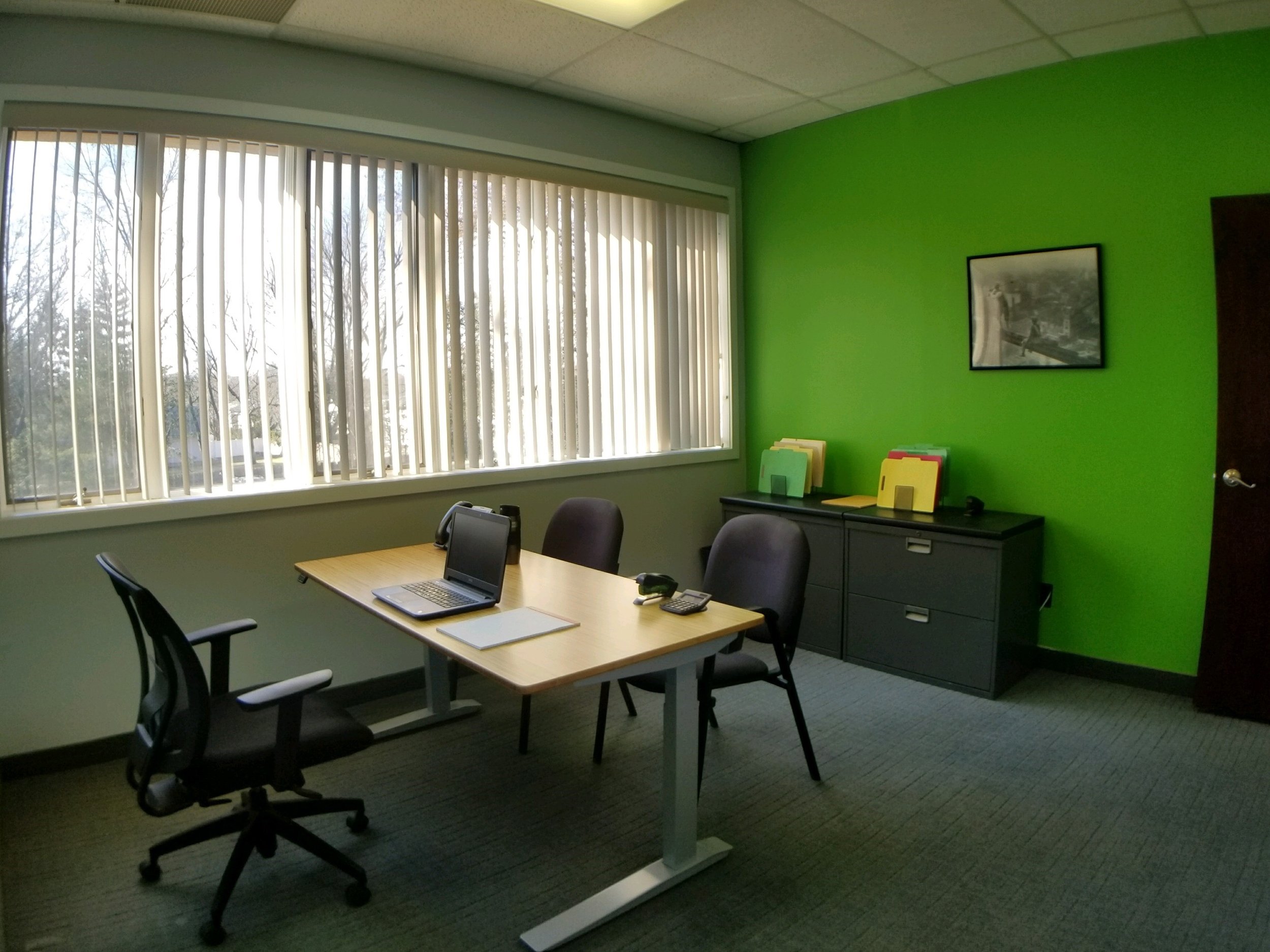 Private Desk At Coworking Space For Rent In Fair Lawn Bergen