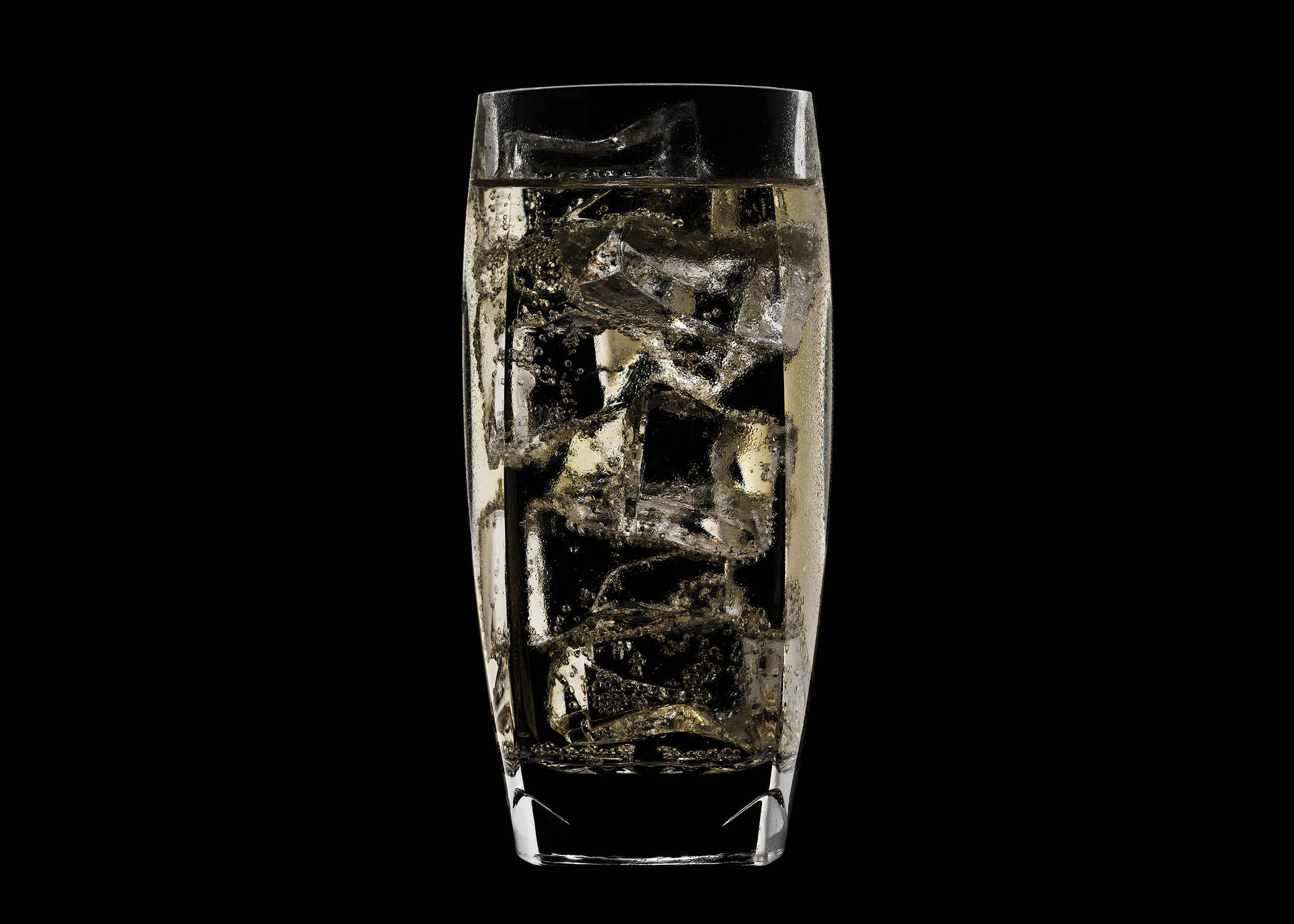 Vawe-Highball-Glass-Front-Whisky.jpg