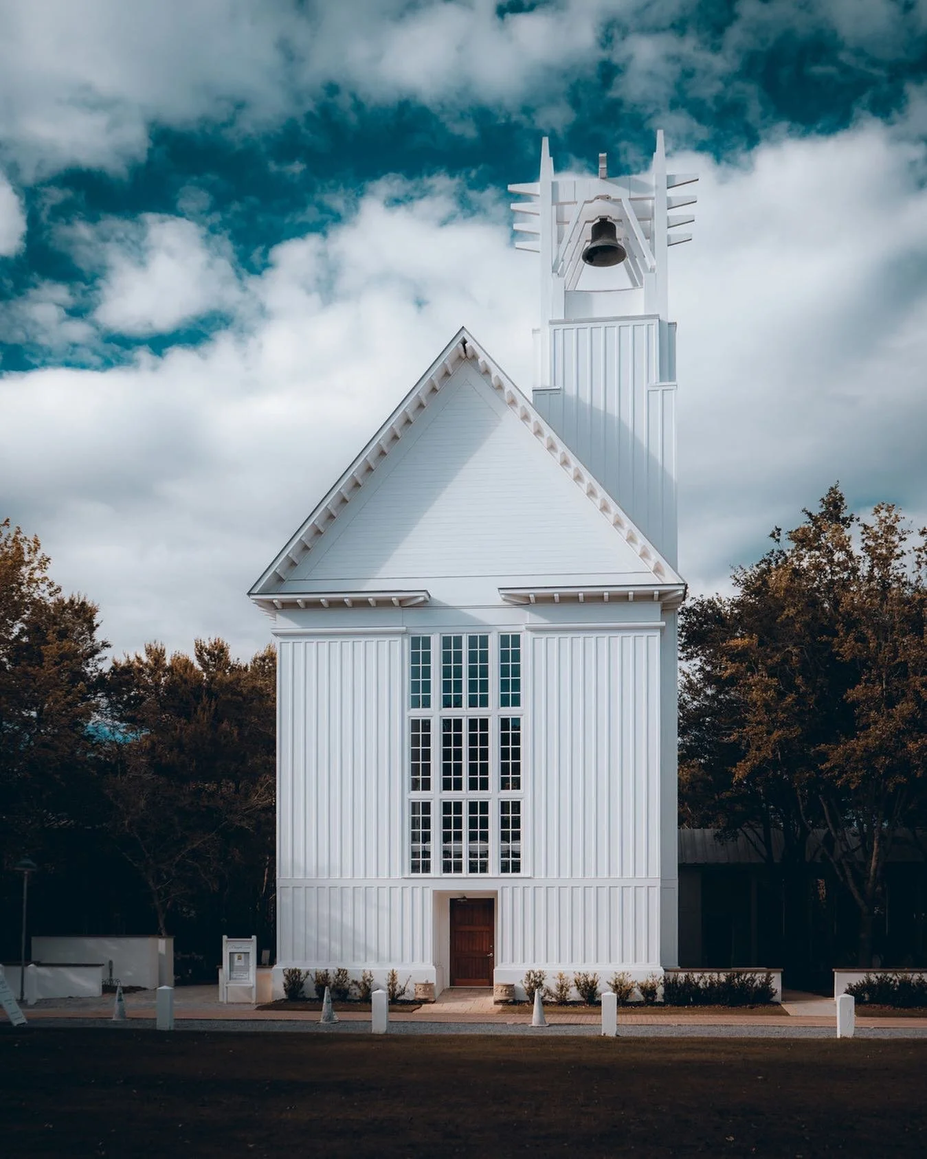 - The Chapel -
⠀⠀⠀⠀⠀⠀⠀⠀⠀
#photo #color #hdr #capture #art #snapshot #instagram #all_shots #hdr_gallery #photographer  #sonyalpha #sony #A7iii #color #trees  #sonya7iii #High #contrast #RAW #florida #seaside #seasideflorida #seasidefl #seasideliving #