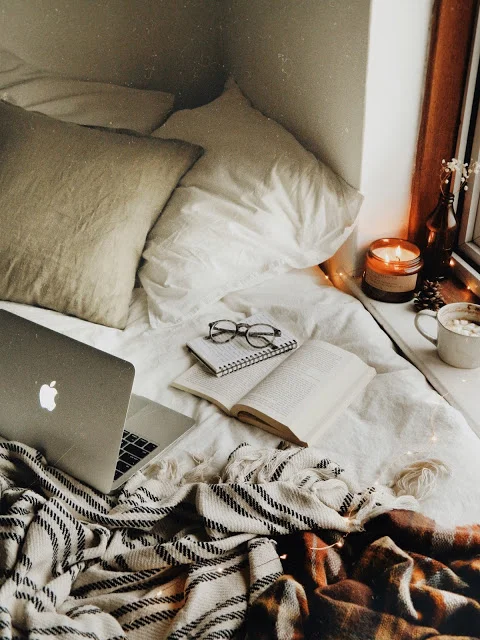 LAST WHISPER OF AUTUMN — AUTUMN PLAYLIST — 11/17.