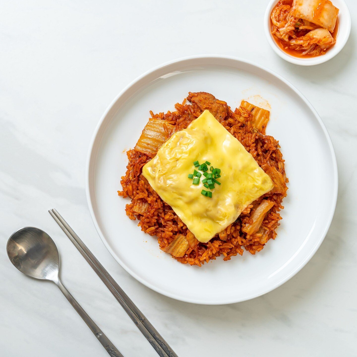 Haven't decided what to eat for lunch today? Here is today's recommendation: Kimchi Fried Rice. Spice up your regular fried rice with Kimchi! ⁠
⁠
⁠
#Hmart #Rice #asianfood #Lunchidea #Lunch #Koreanfood #Korean #brunch #Kimchi #hungry #delicious #food