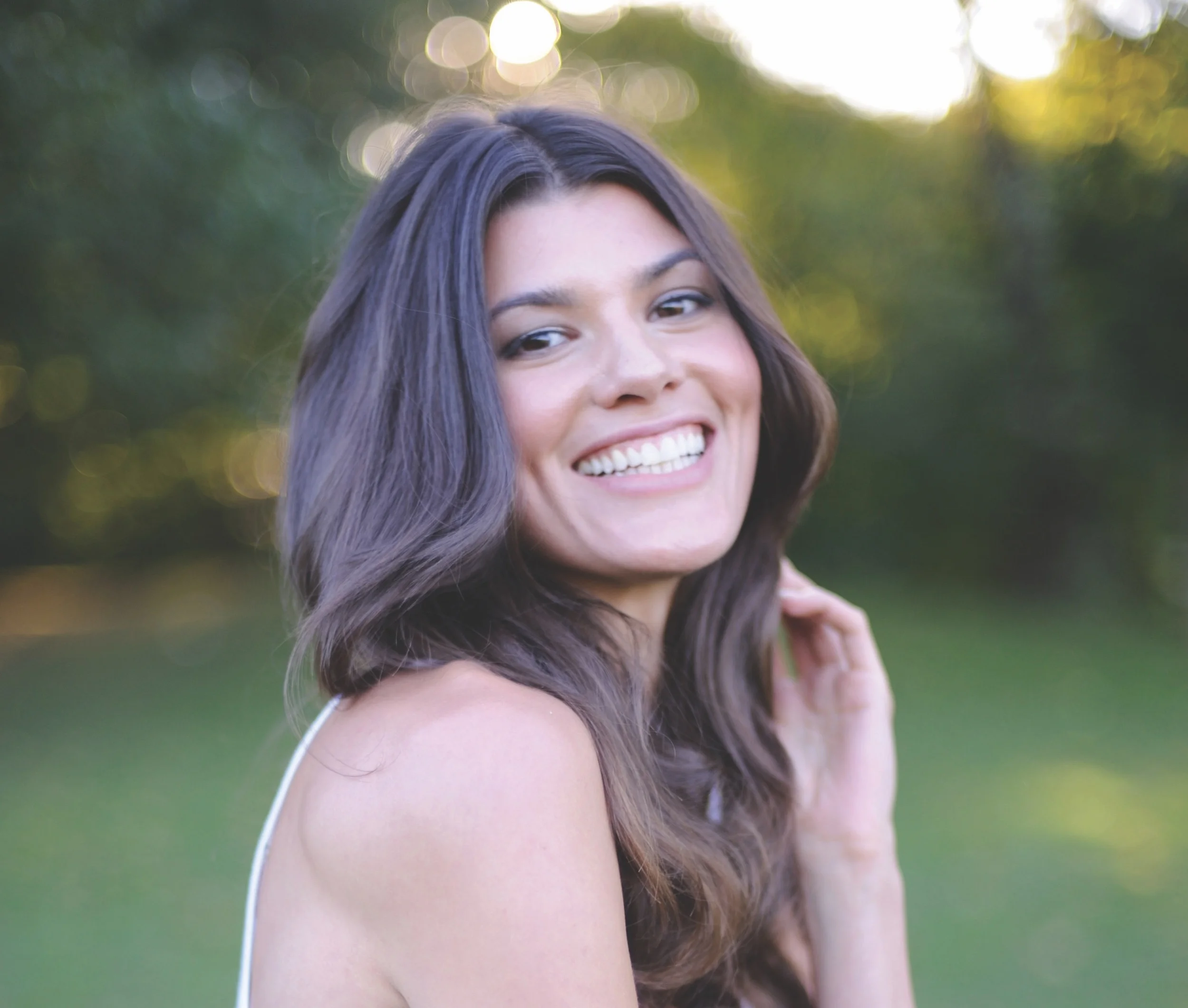 SUMMER RAYNE OAKES , certified holistic nutritionist featured in the elite Pirelli Calendar