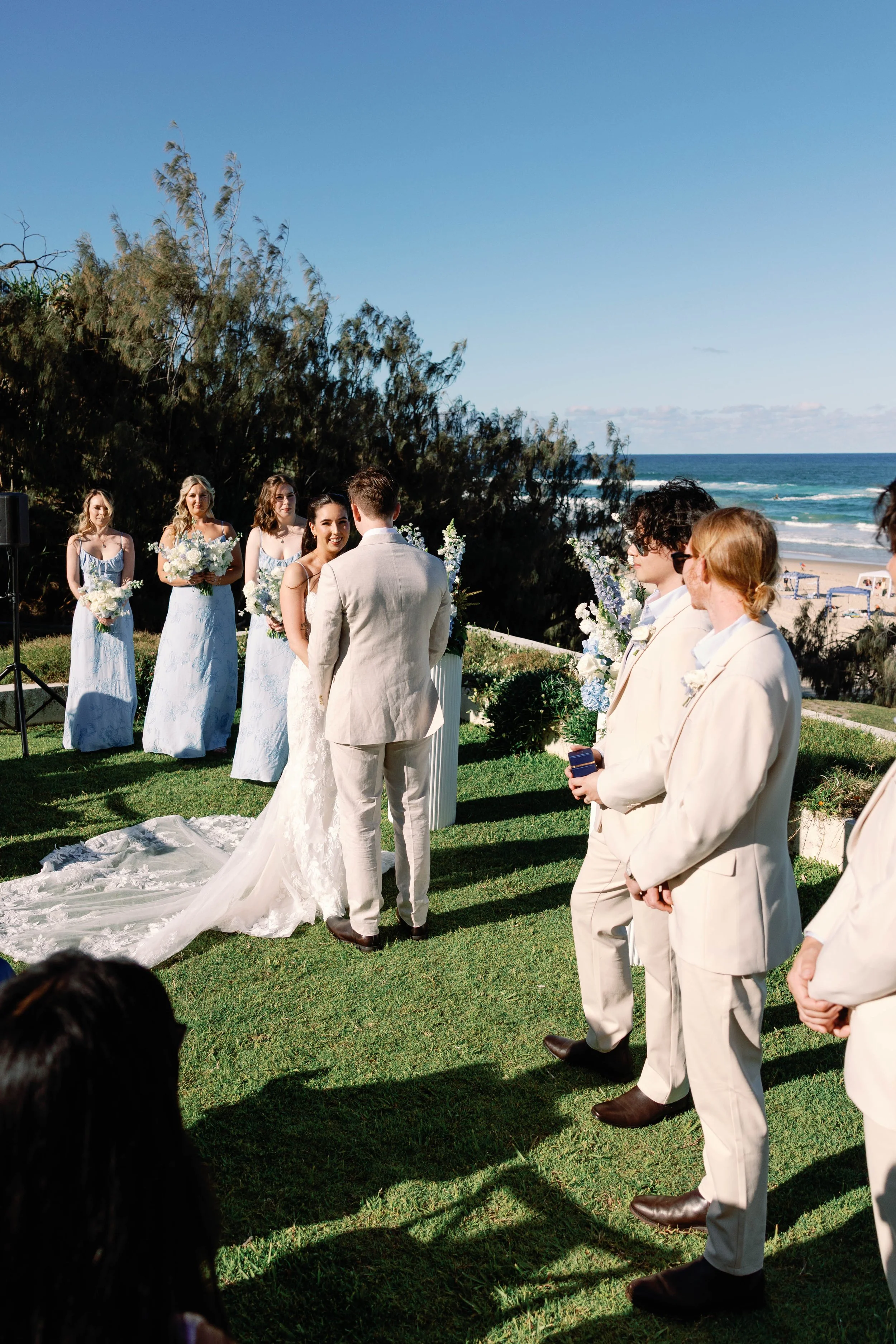 JIM’S LAWN SUNRISE BEACH WEDDING ekstudio-137.jpg