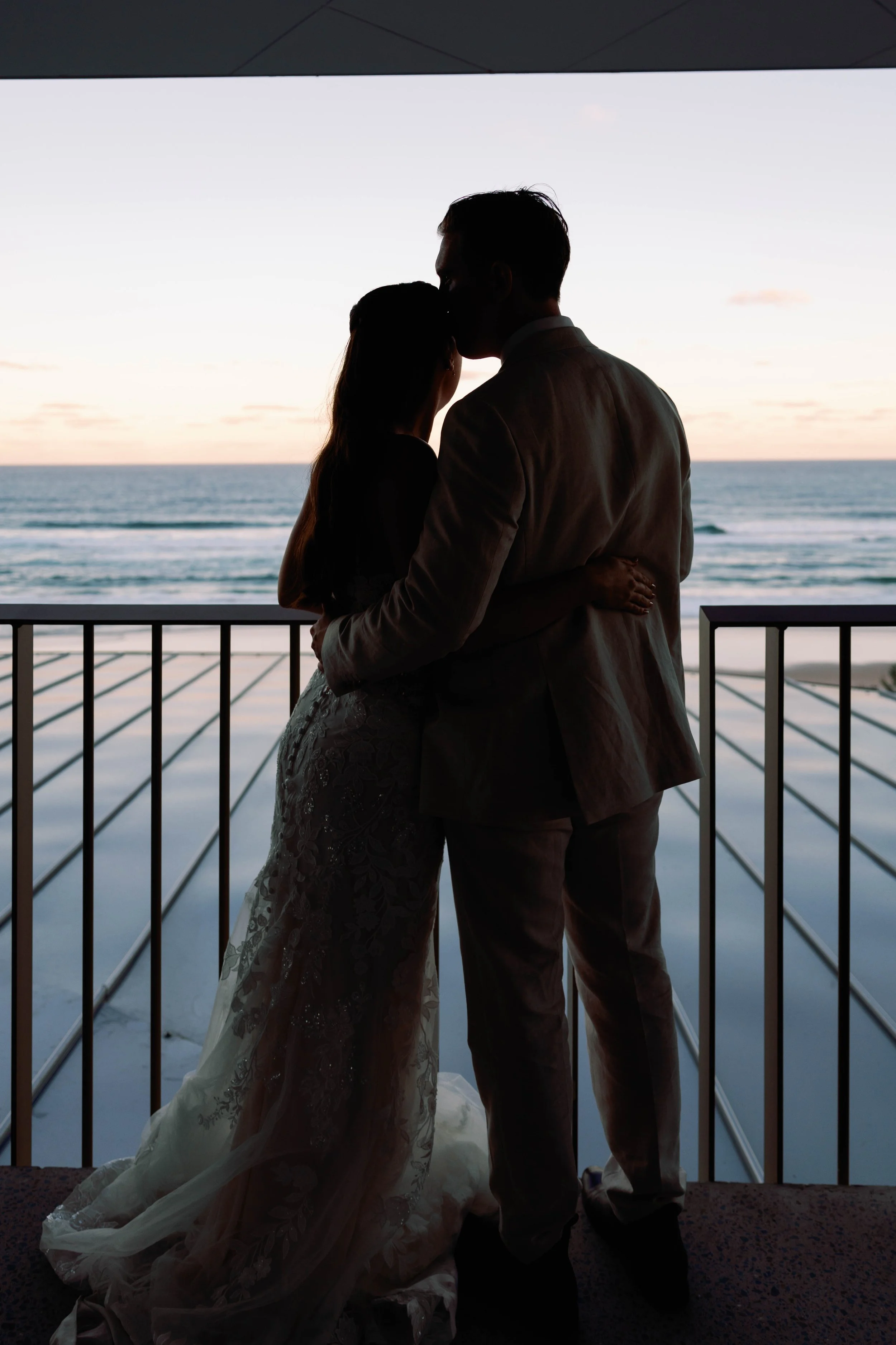 JIM’S LAWN SUNRISE BEACH WEDDING ekstudio-288.jpg