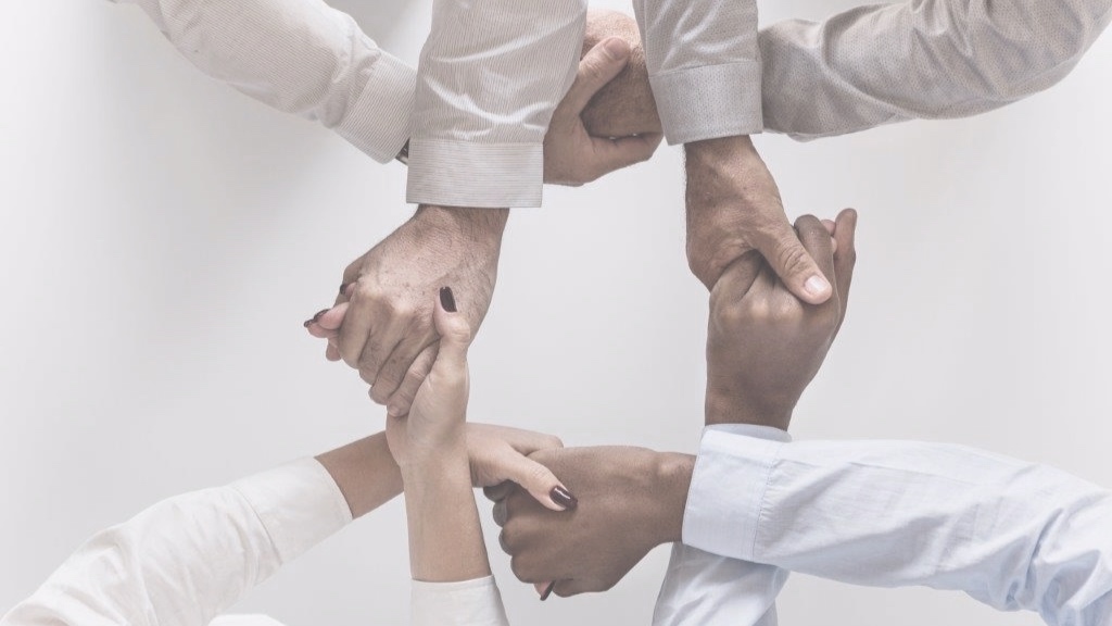 agreement-black-business-943630.jpg