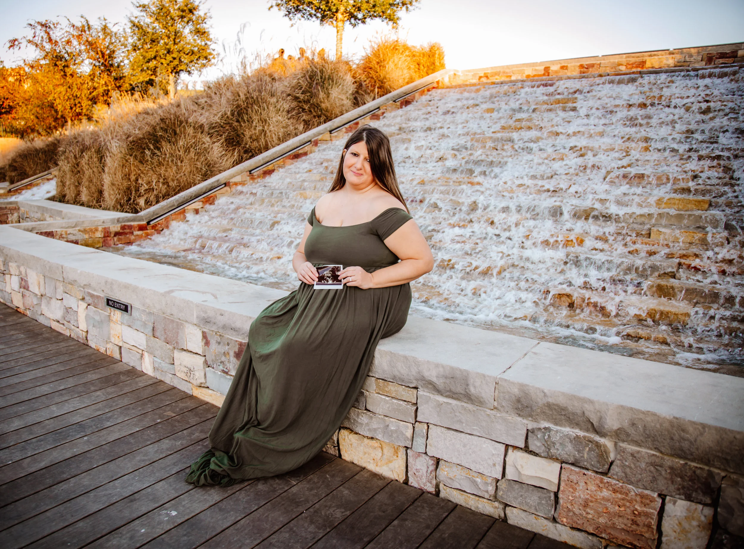 Woodlands Maternity Session (25).jpg