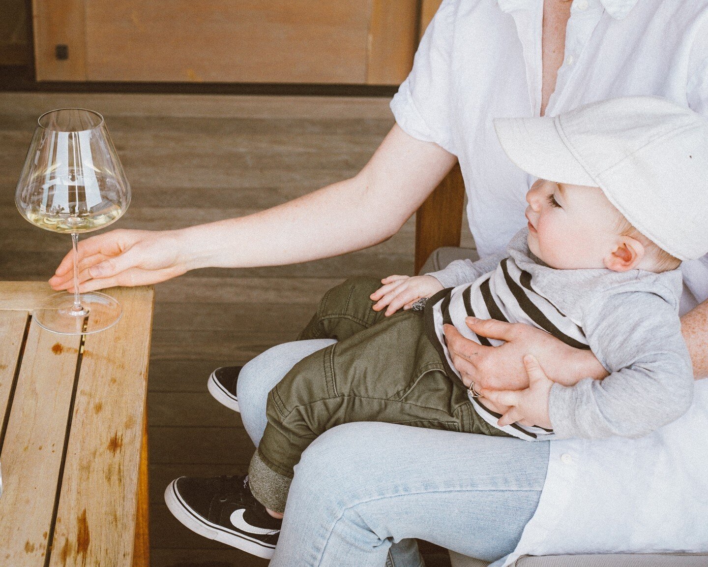 Celebrating all moms ✨⁠
⁠
Join us on Mother's Day and enjoy a splash of Cuv&eacute;e One Sparkling Ros&eacute; from our neighbors at @corollarywines. We only have a few reservations left for tomorrow! Make sure to RSVP quickly to grab yours.⁠
⁠
Looki