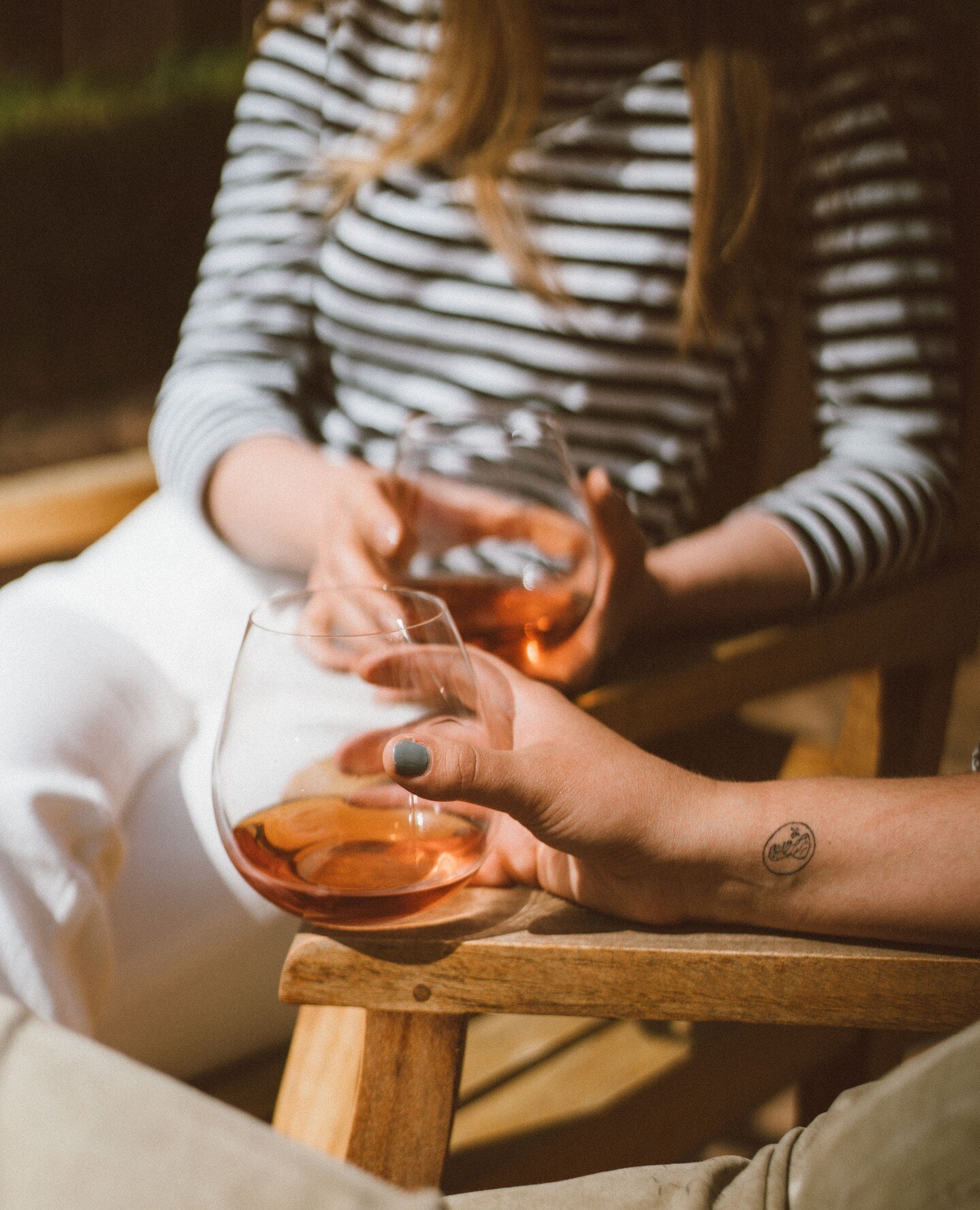 Ros&eacute; Season 🌸⁠
⁠
Don't miss a unique chance to stock up on beautiful Ros&eacute;! Until the end of the day, we invite you to enjoy a special offer on your purchase of 6+ bottles of our 2021 Ros&eacute; of Pinot Noir. This offer is automatical
