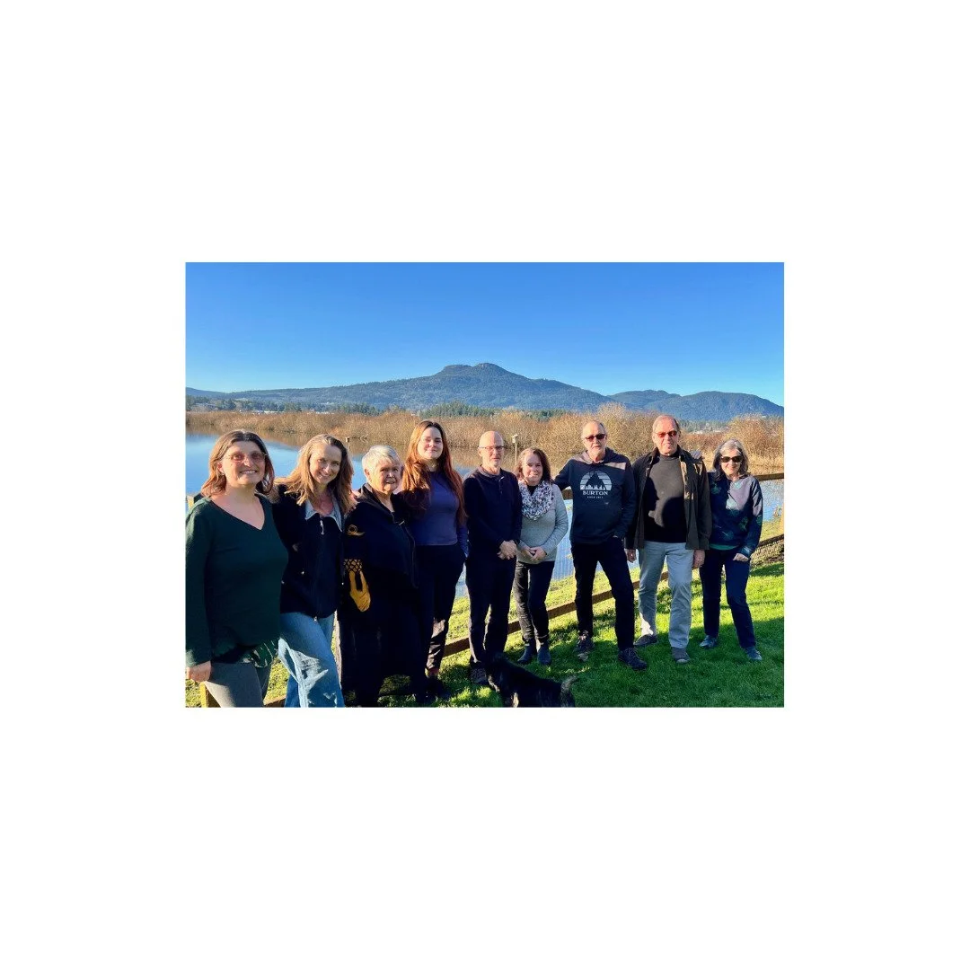 Meet some of the faces behind Somenos Marsh Wildlife Society.
L-R Sarah, Gina, Mena, Phaedra, Paul G, Cheri, Paul F, Neil and Colleen.
#wildlifesociety#nature#boardmembers#somenoslake#mountprovost#staff
