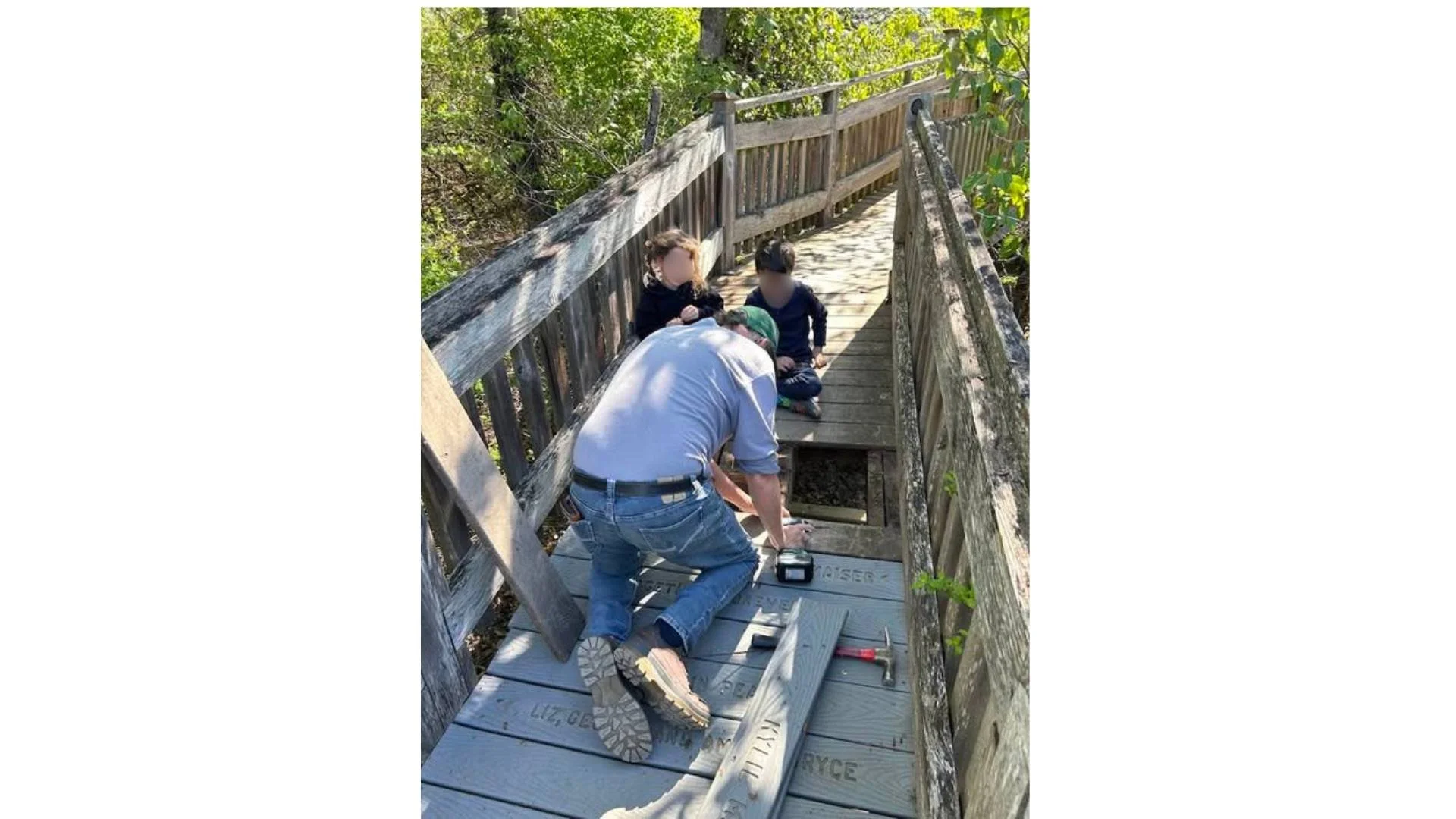 Our ED Paul Fletcher working hard removing/installing new boards on our boardwalk at the Open Air Classroom.
Always helps having awesome little helpers :)