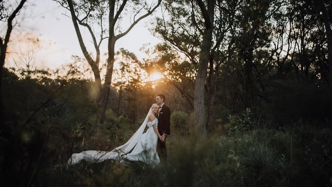 Postcard moments from Kirby + Bowens autumn Growwild wedding