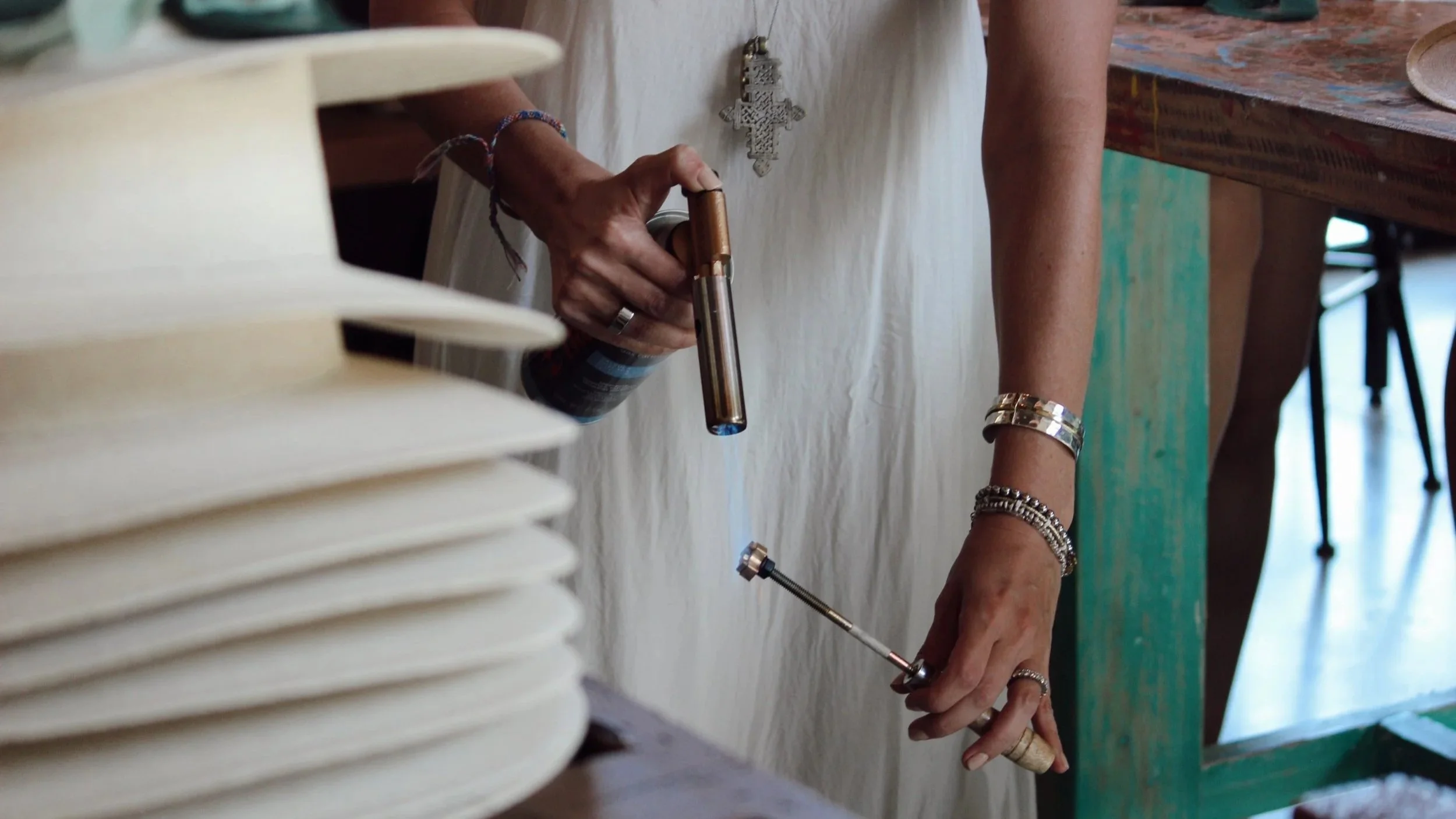 Hands-On Artisan Workshops for Events: A Unique Team-Building Idea