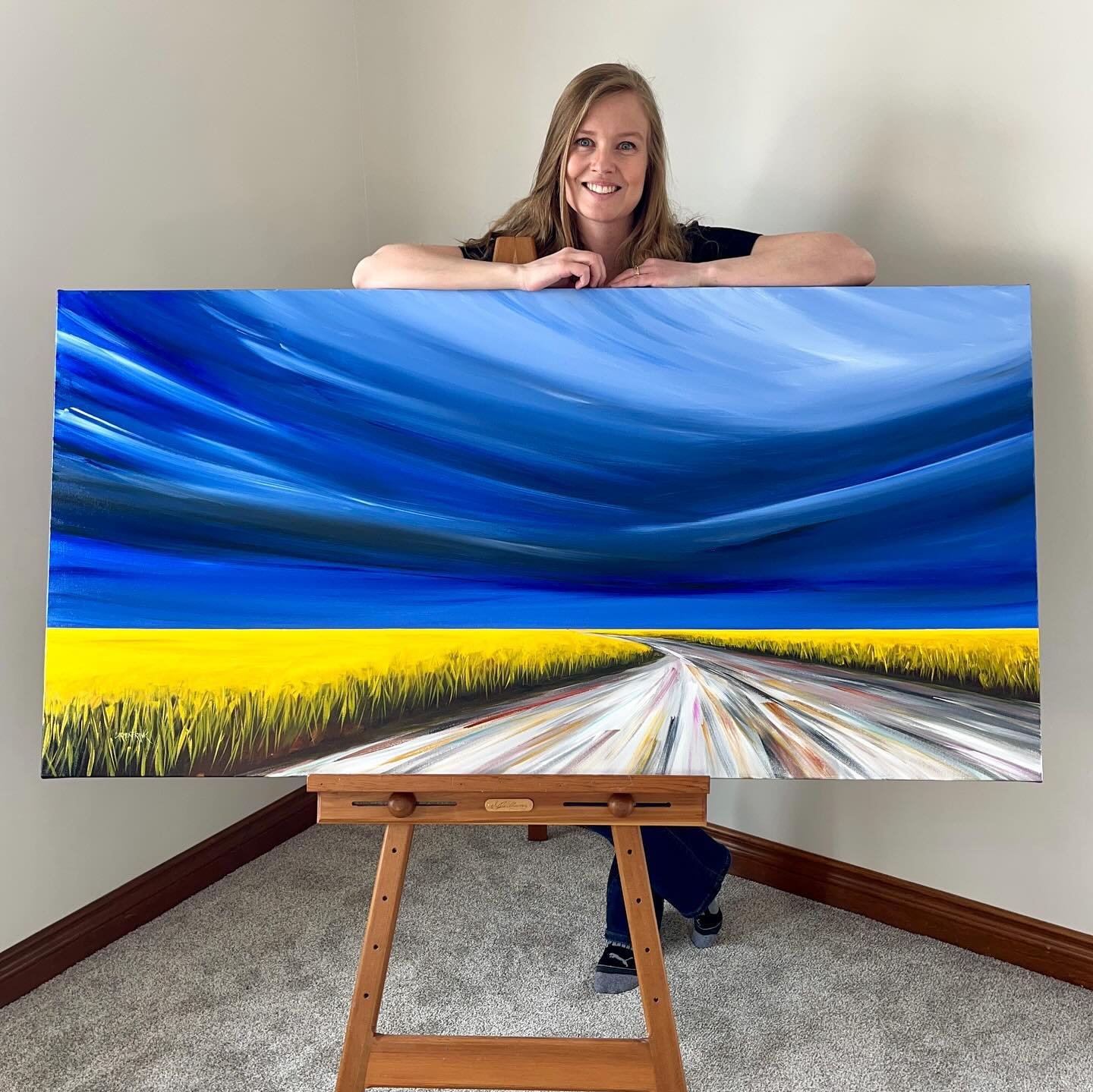 Take Me There. A peaceful drive down a gravel road. A beautiful prairie afternoon. 30x60 available at @avensgallery 

#countrydrive #countryroad #goldenafternoon #travelalberta #travelsaskatchewan